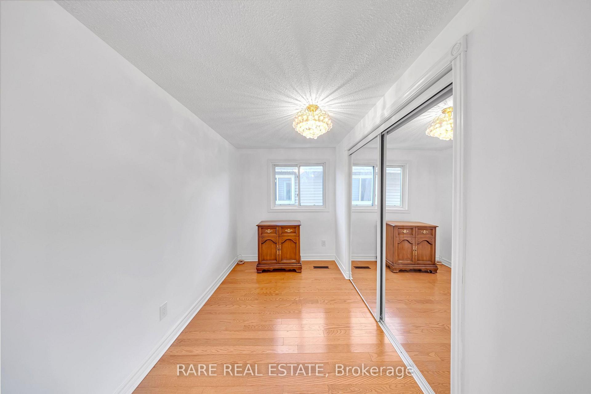 Photo 29 of 29 Abelard Avenue, Brampton, Fletcher's West — HOMEH