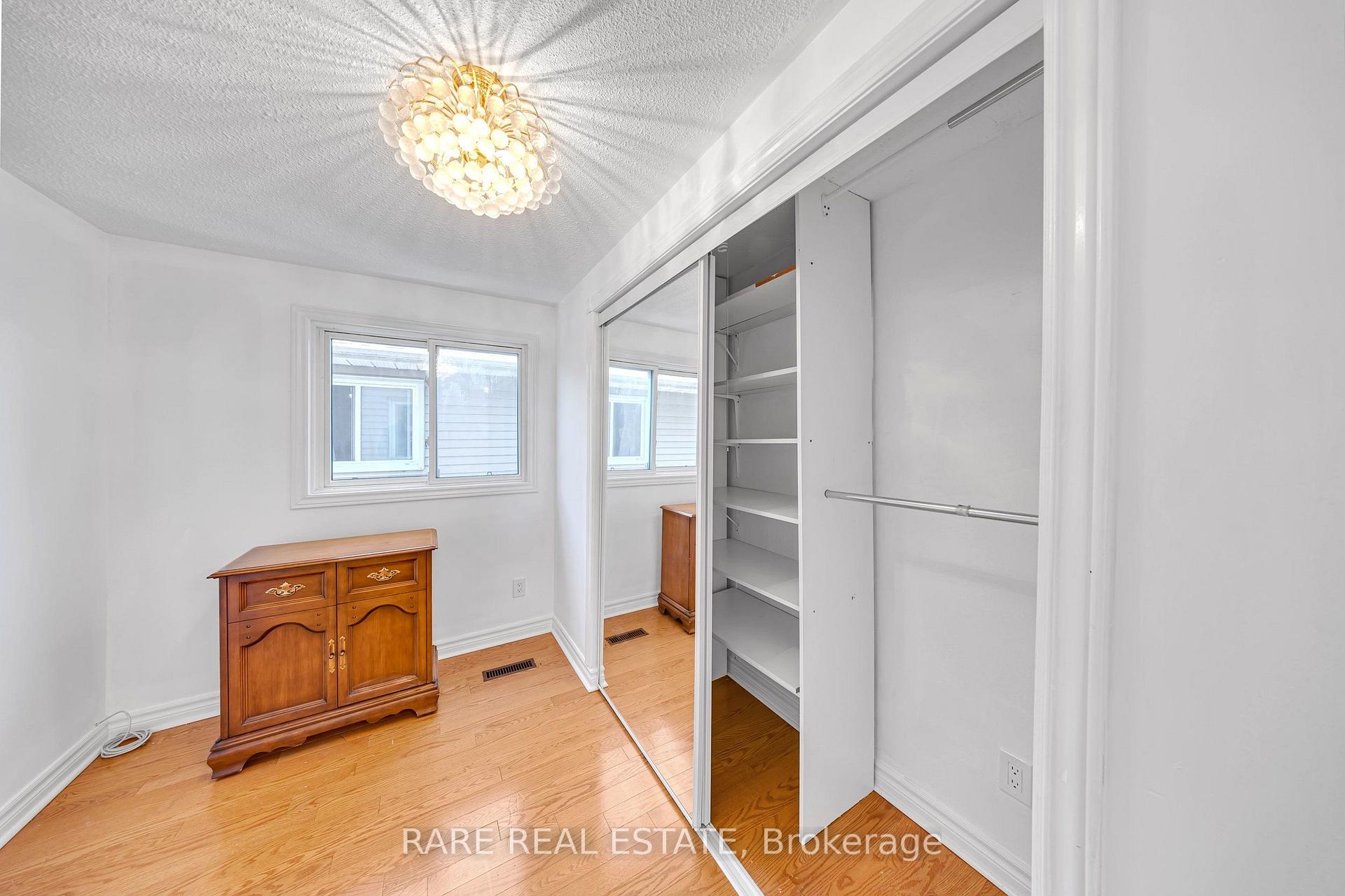 Photo 30 of 29 Abelard Avenue, Brampton, Fletcher's West — HOMEH