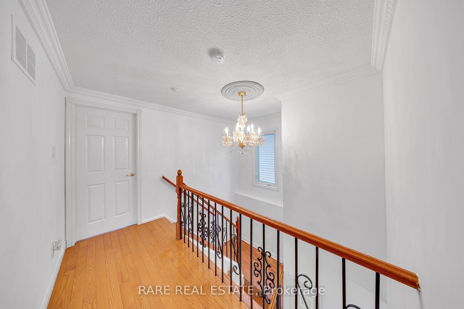 Photo 33 of 29 Abelard Avenue, Brampton, Fletcher's West — HOMEH