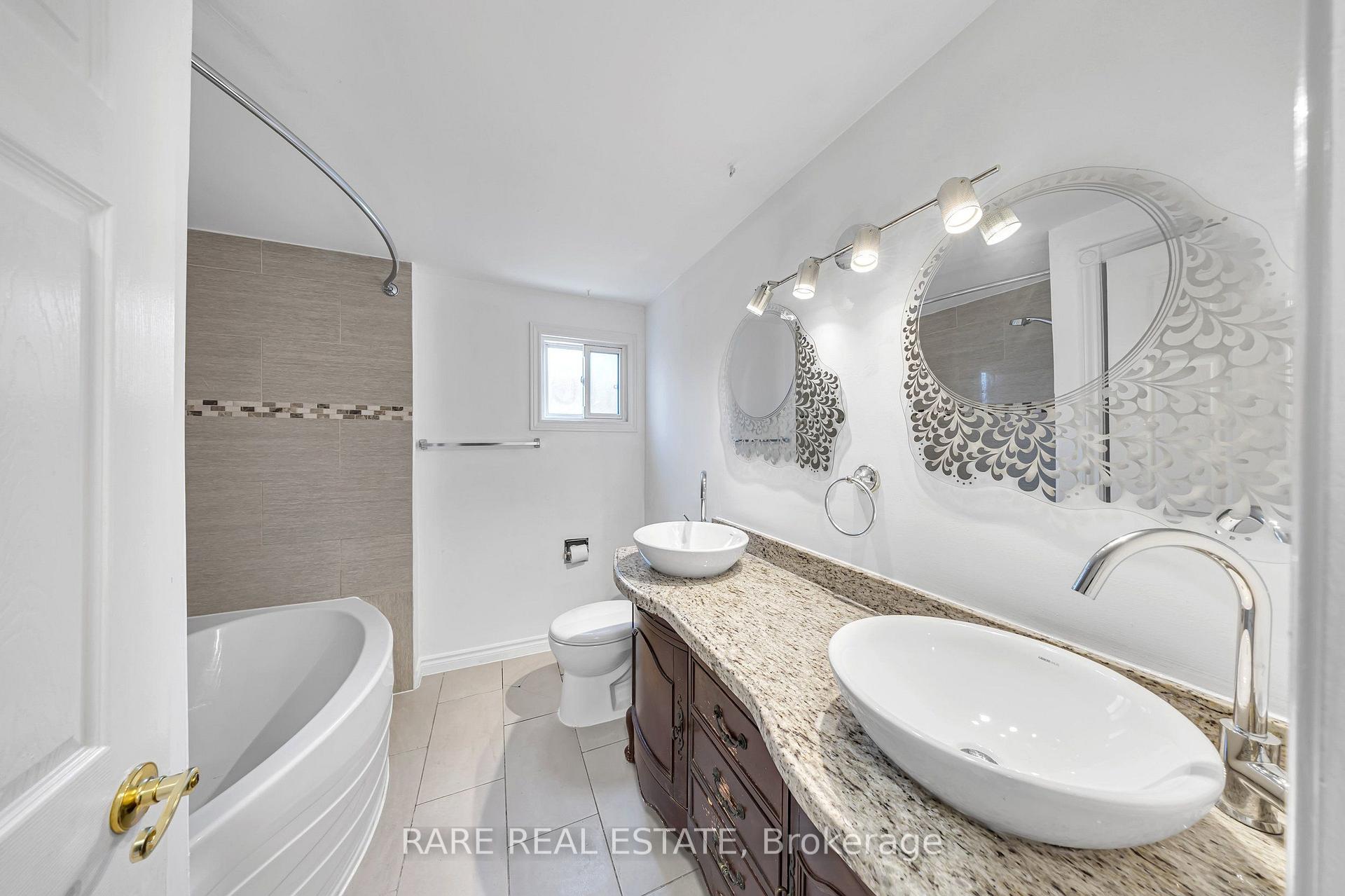 Photo 36 of 29 Abelard Avenue, Brampton, Fletcher's West — HOMEH