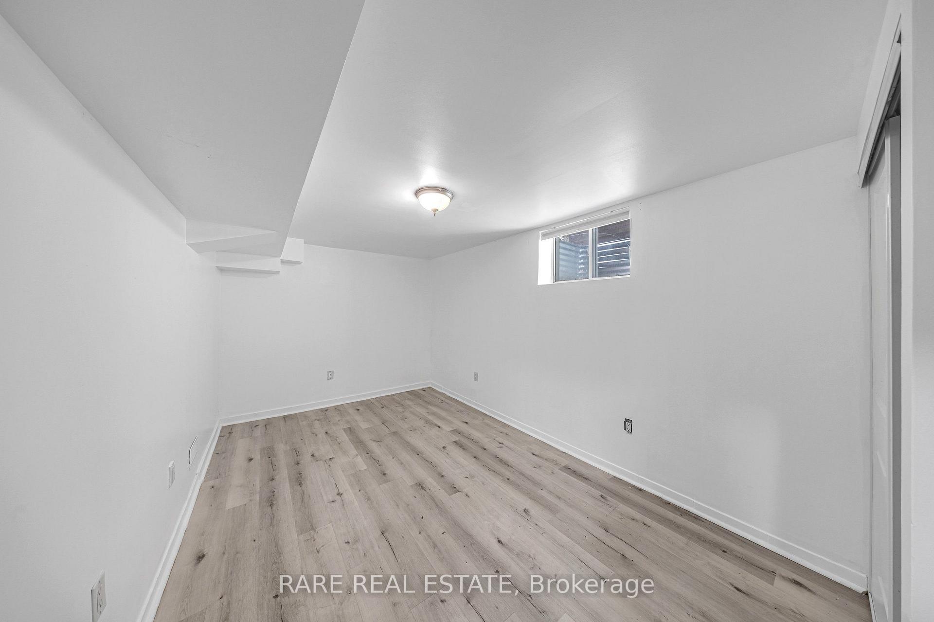 Photo 47 of 29 Abelard Avenue, Brampton, Fletcher's West — HOMEH