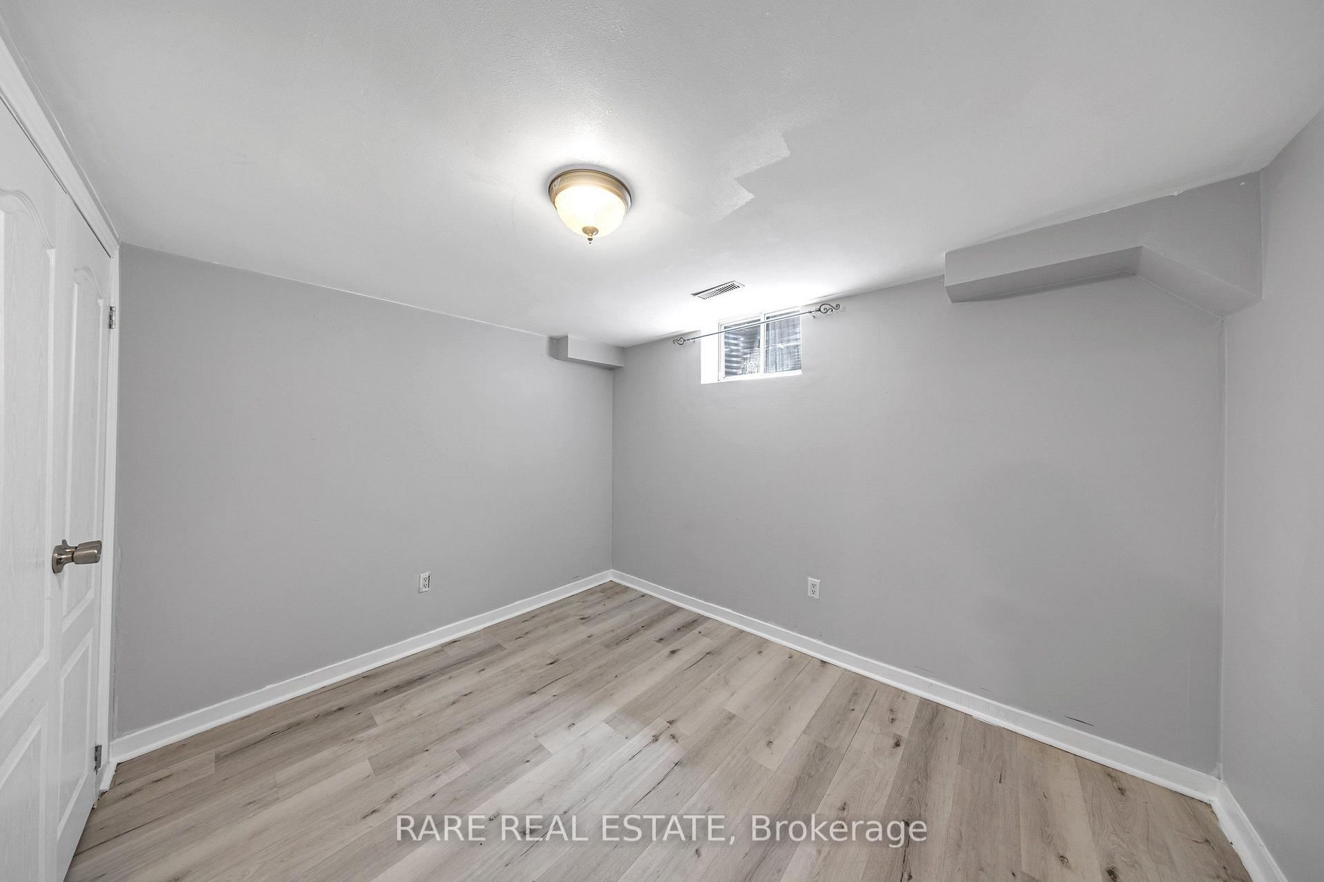 Photo 48 of 29 Abelard Avenue, Brampton, Fletcher's West — HOMEH