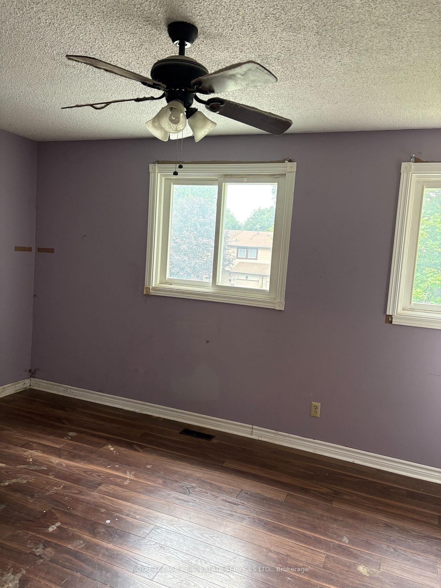 Photo 1 of 38 Parkside Drive, Brant, Paris — HOMEH