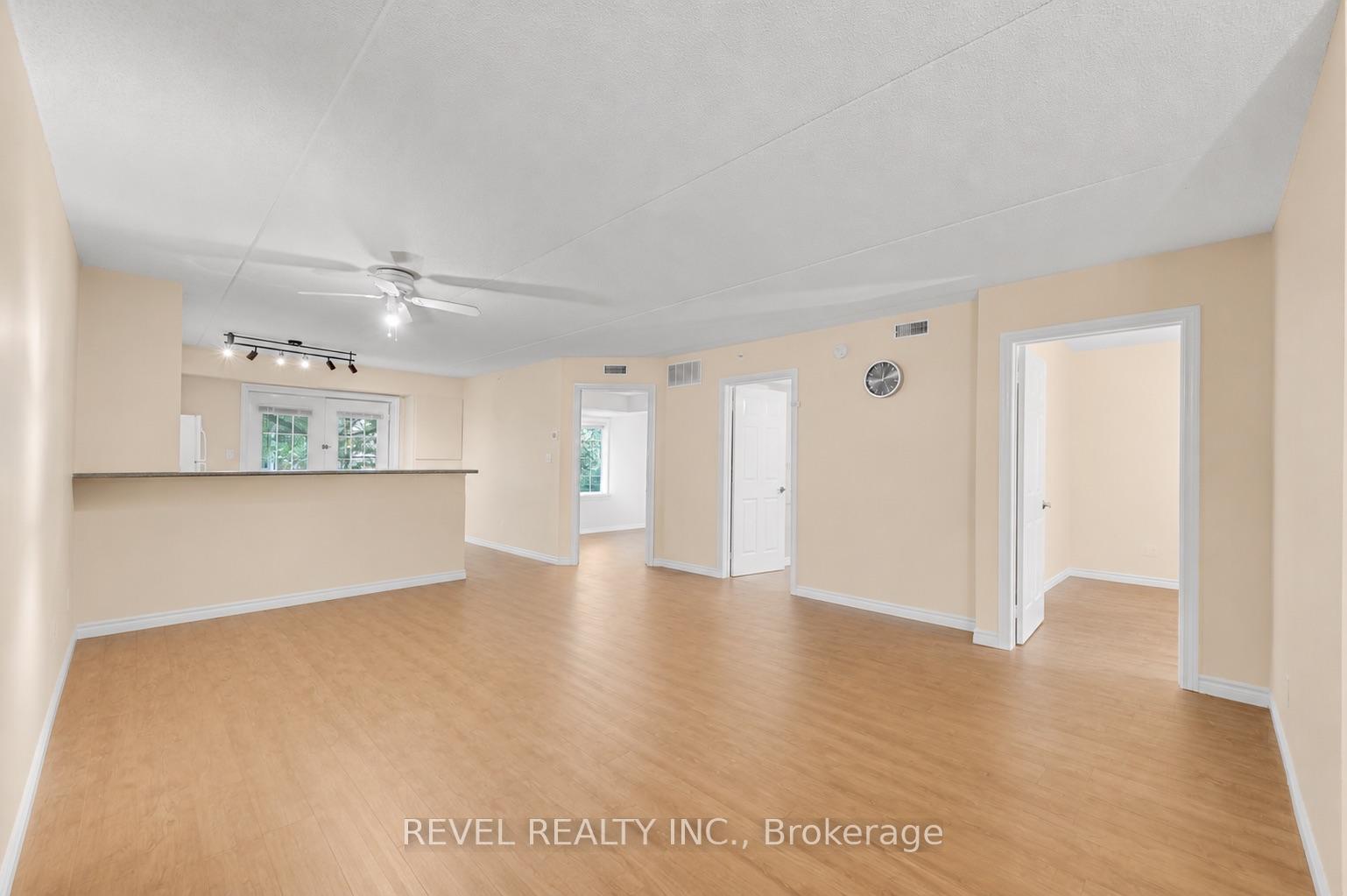 Photo 6 of Unit 105, 1441 Walkers Line, Burlington, Tansley — HOMEH