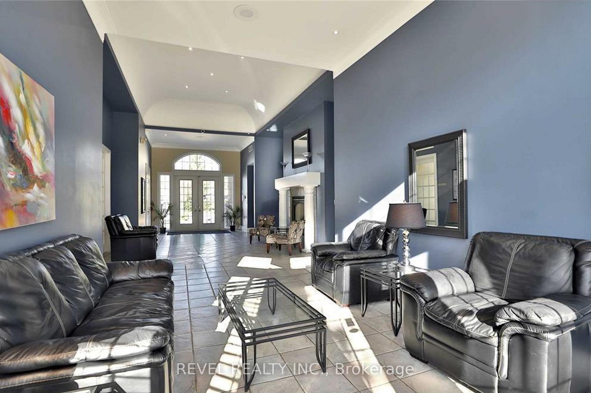 Photo 21 of Unit 105, 1441 Walkers Line, Burlington, Tansley — HOMEH