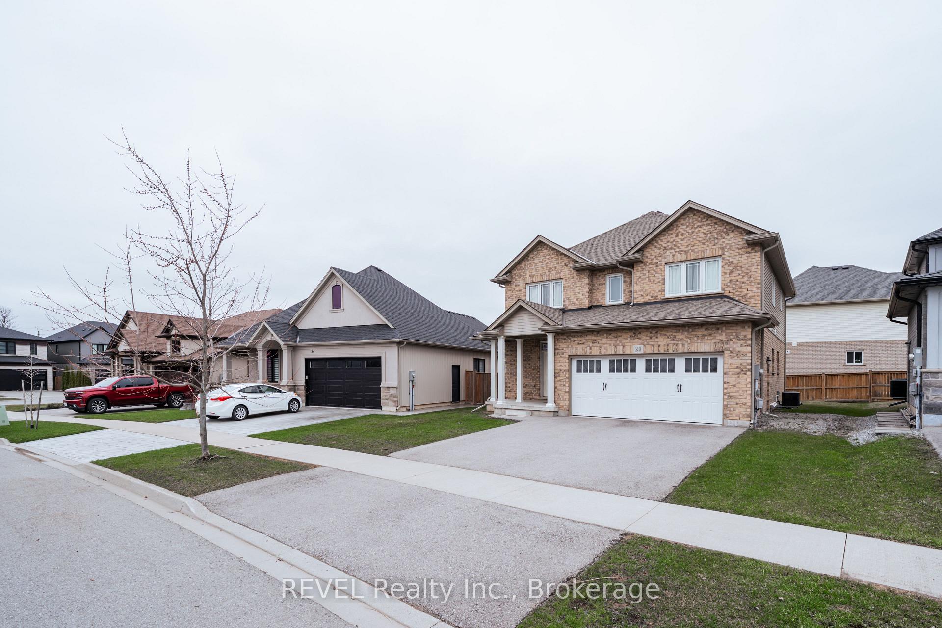 Photo 7 of 29 Bergenstein Crescent, Pelham, Fonthill — HOMEH