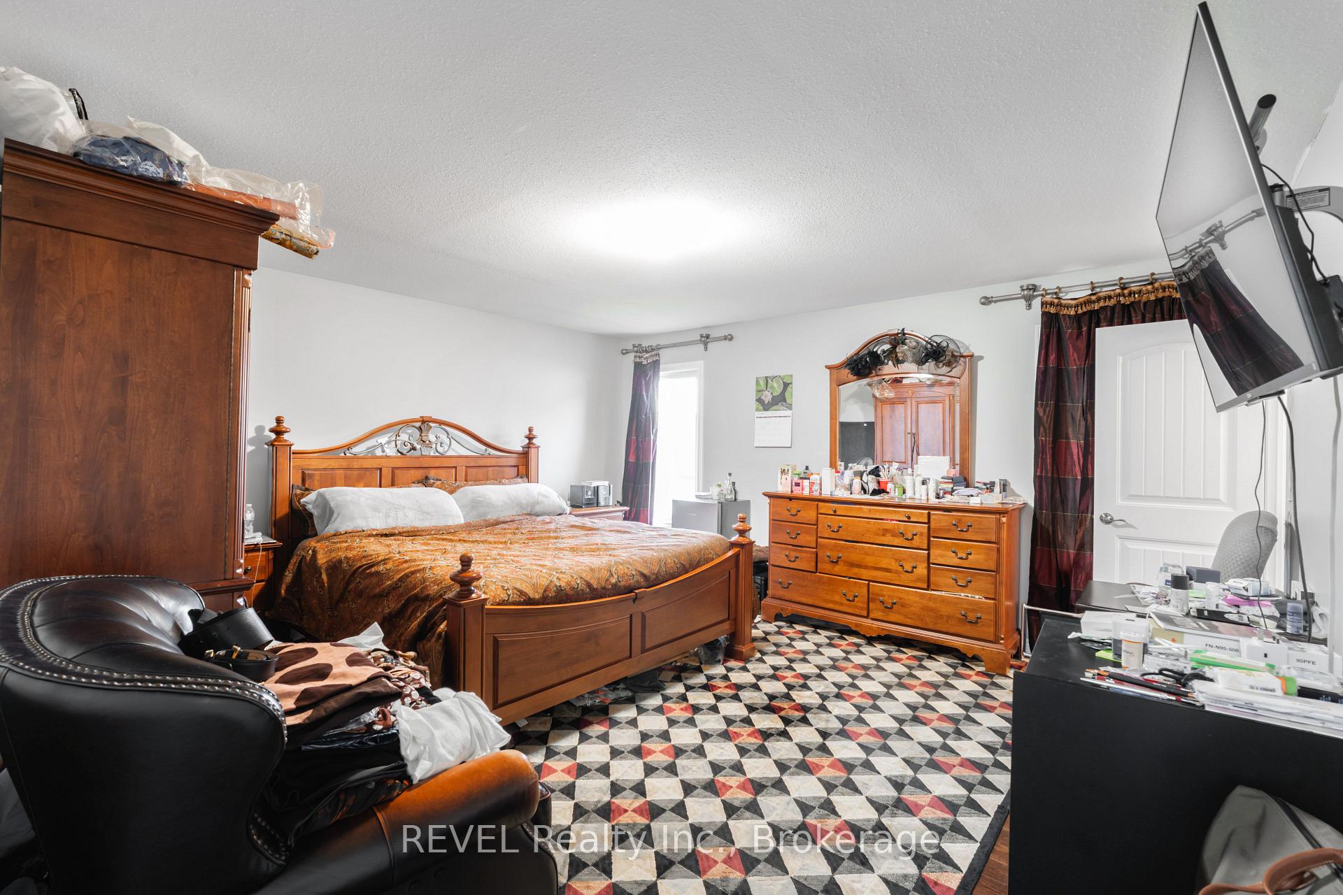 Photo 26 of 29 Bergenstein Crescent, Pelham, Fonthill — HOMEH