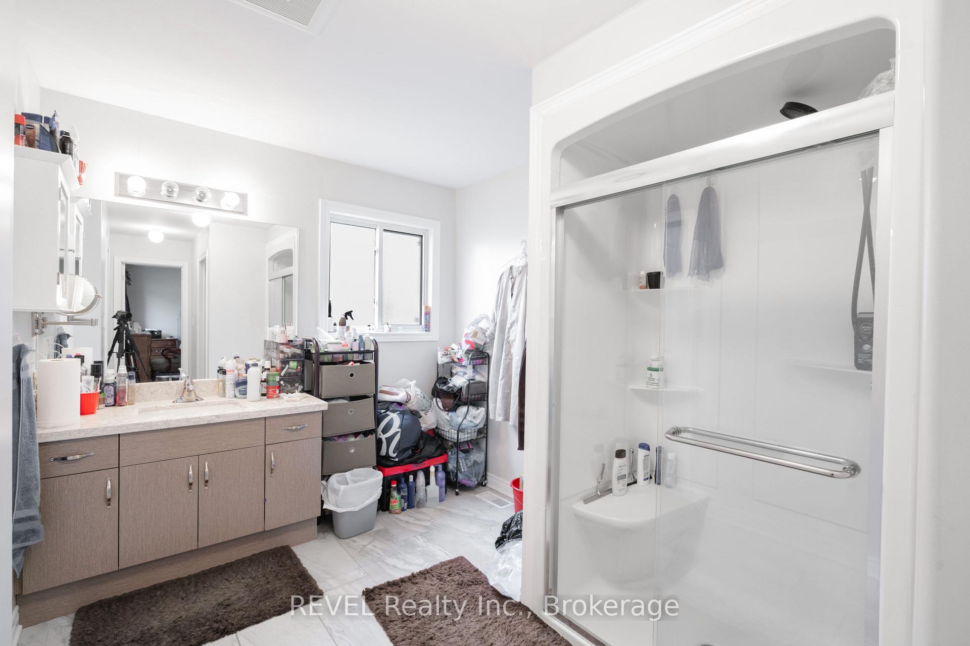 Photo 28 of 29 Bergenstein Crescent, Pelham, Fonthill — HOMEH