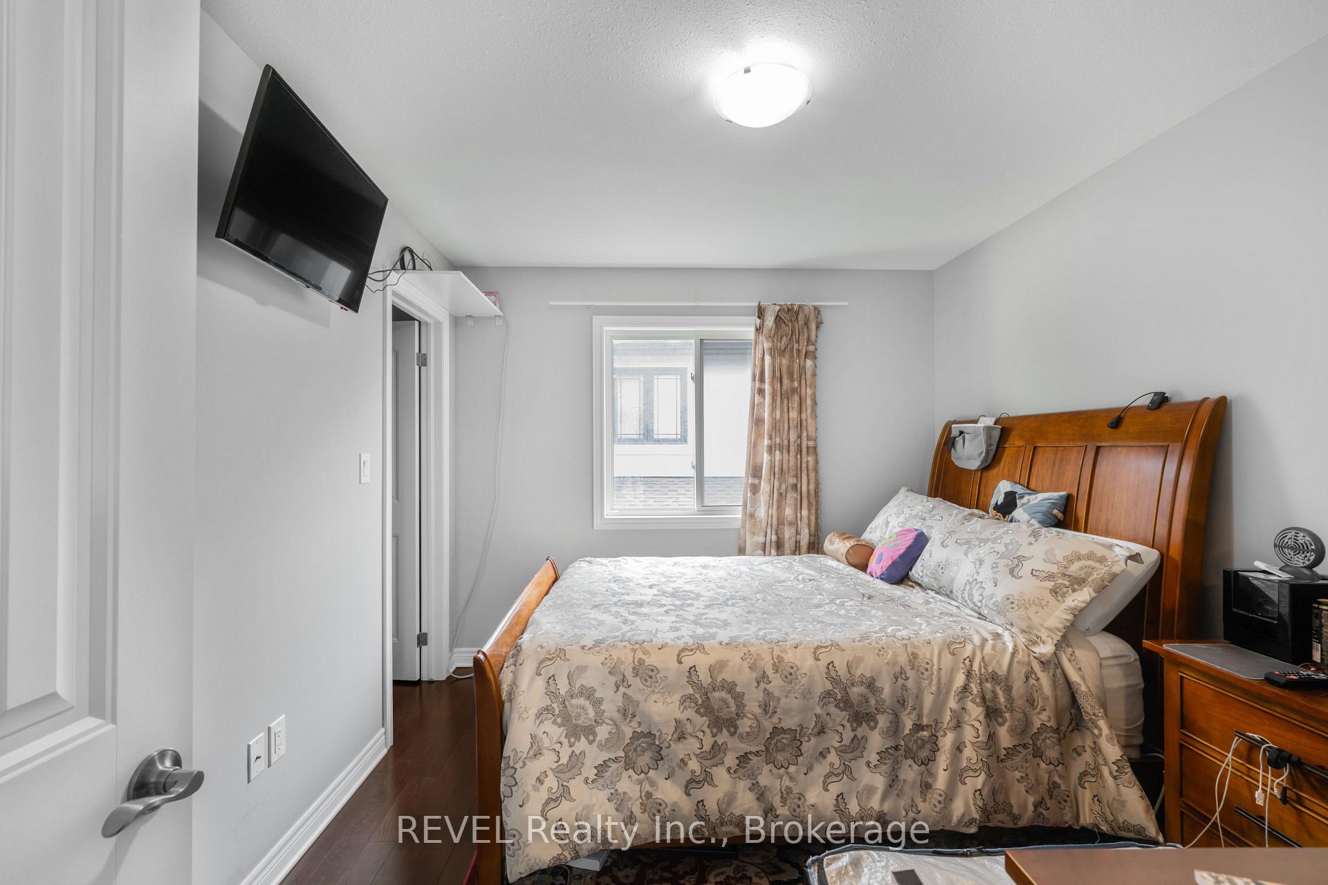 Photo 30 of 29 Bergenstein Crescent, Pelham, Fonthill — HOMEH