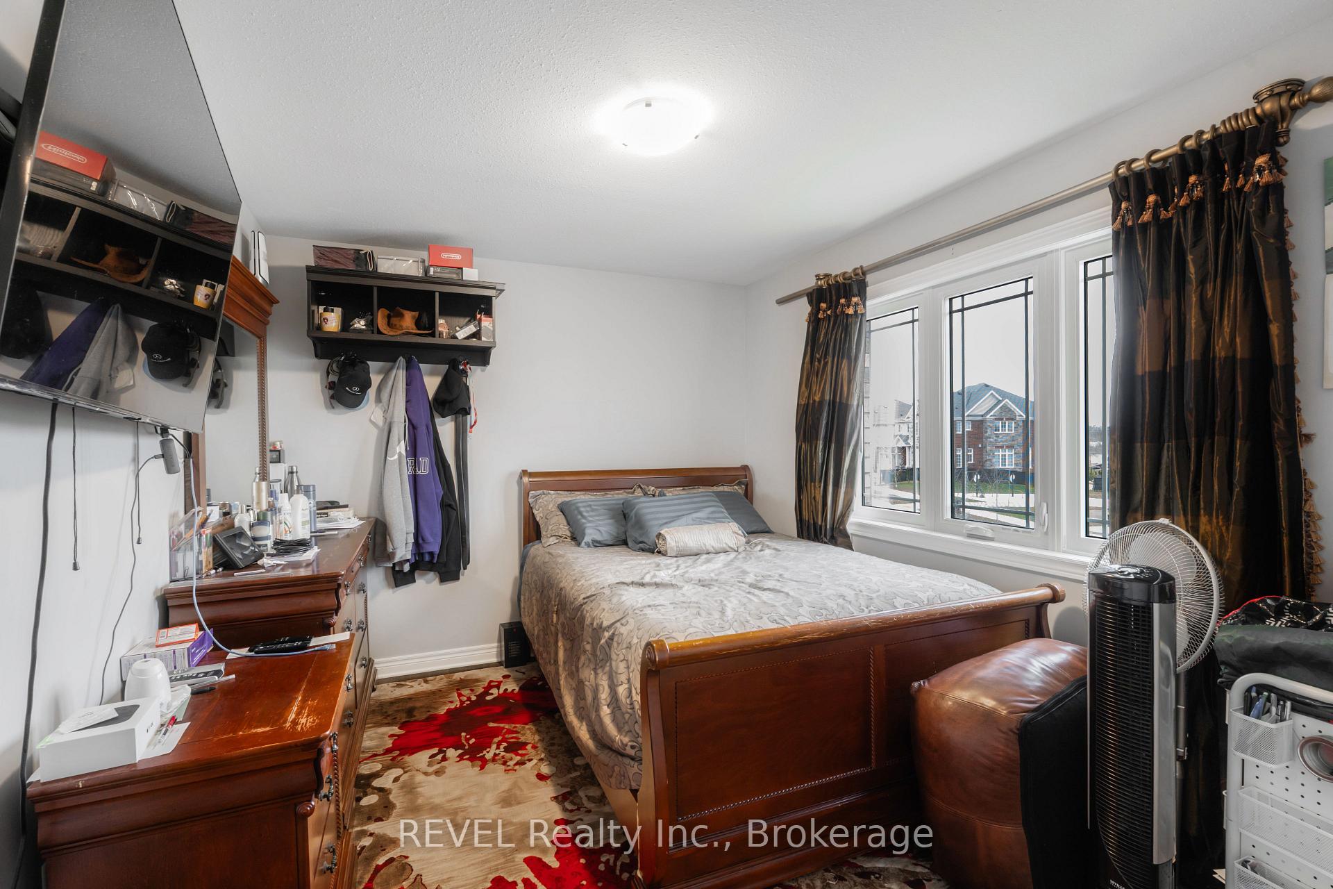 Photo 32 of 29 Bergenstein Crescent, Pelham, Fonthill — HOMEH