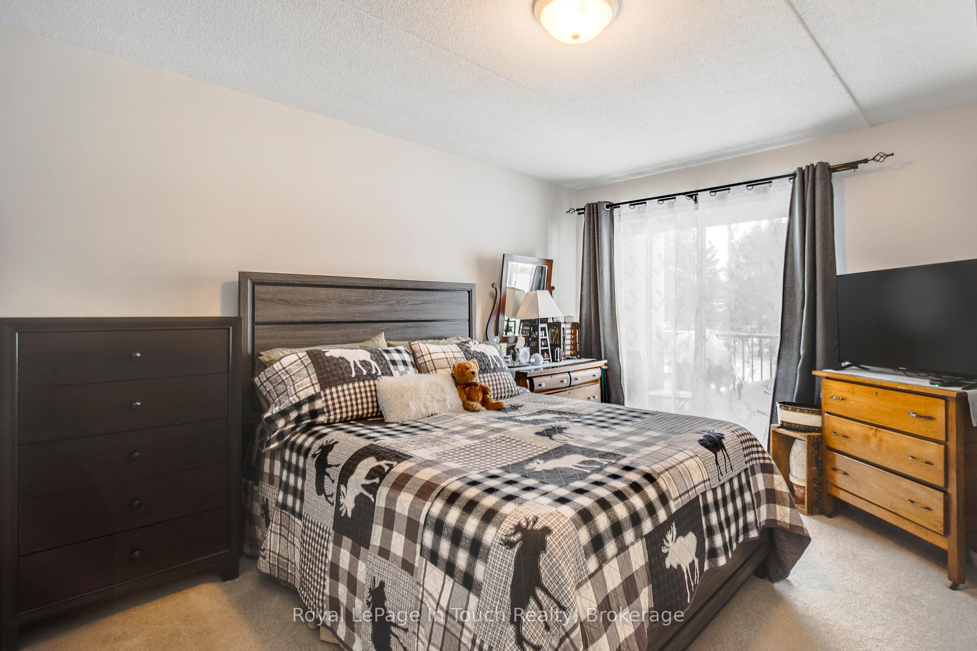 Photo 12 of Unit 310, 333 Lafontaine Road W, Tiny, Rural Tiny — HOMEH