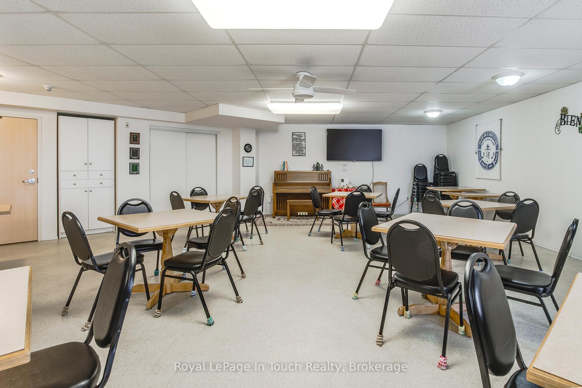 Photo 18 of Unit 310, 333 Lafontaine Road W, Tiny, Rural Tiny — HOMEH