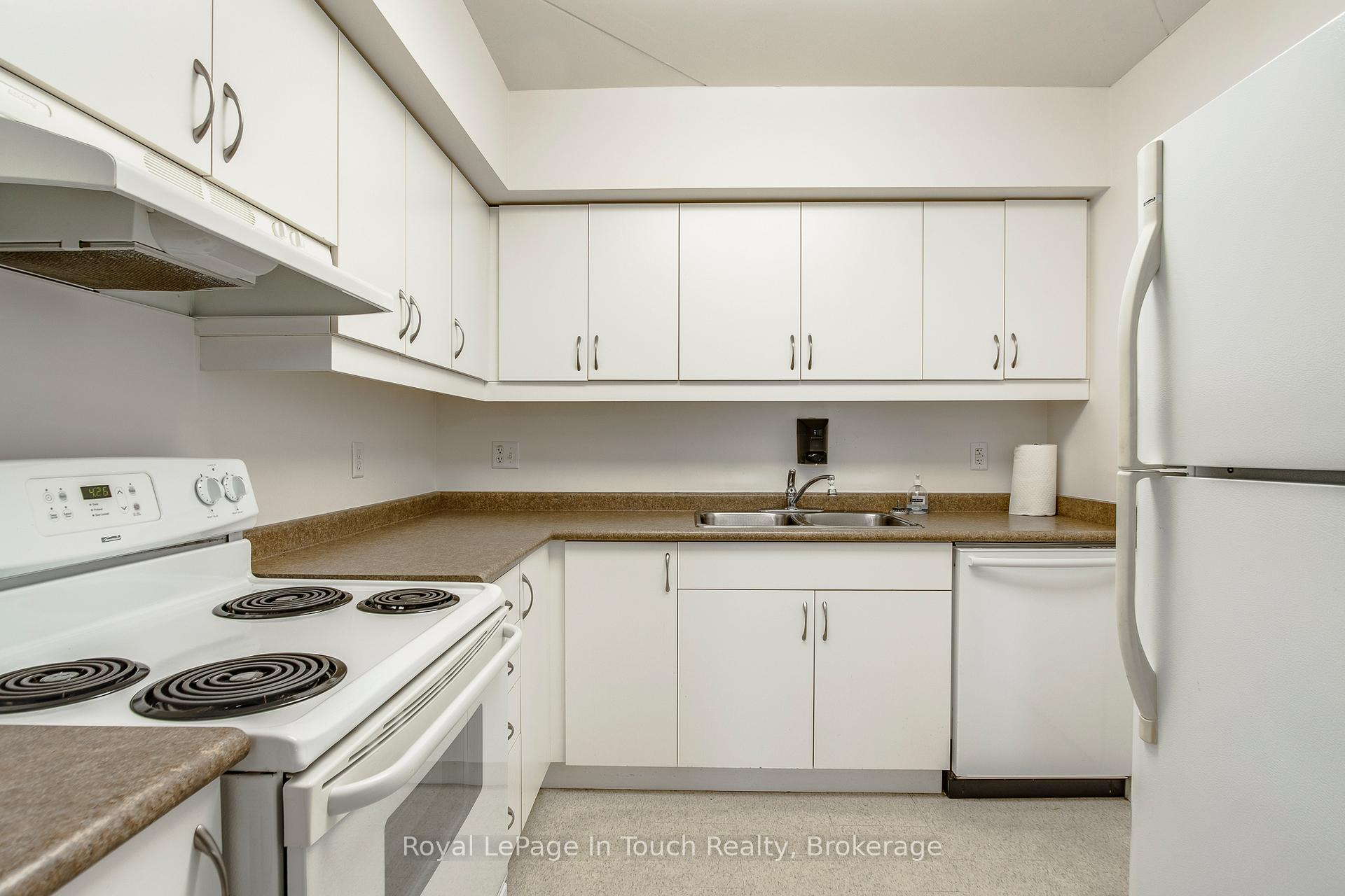 Photo 20 of Unit 310, 333 Lafontaine Road W, Tiny, Rural Tiny — HOMEH