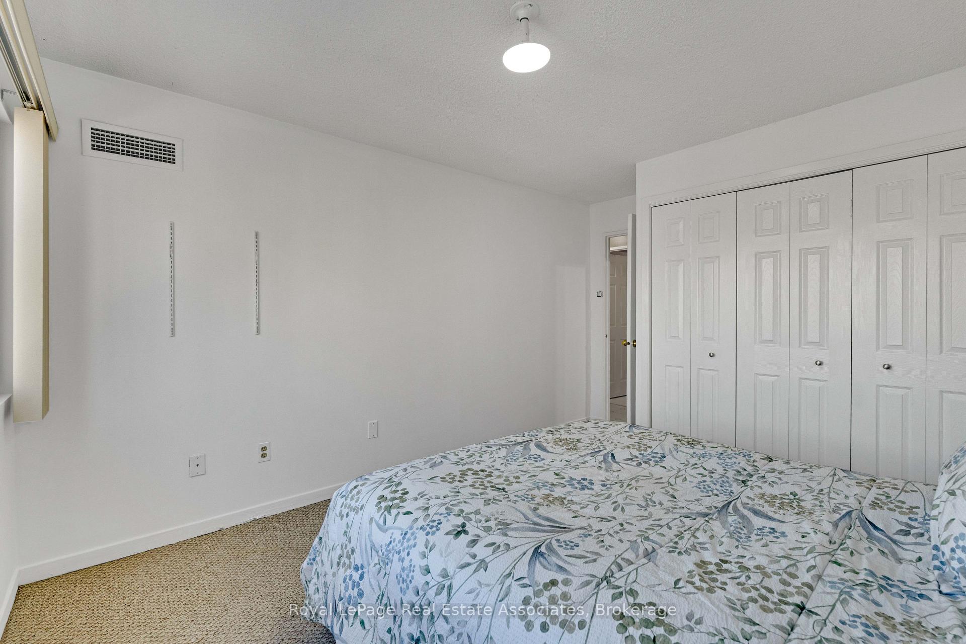 Photo 20 of Unit 912, 50 Elm Drive E, Mississauga, Mississauga Valleys — HOMEH