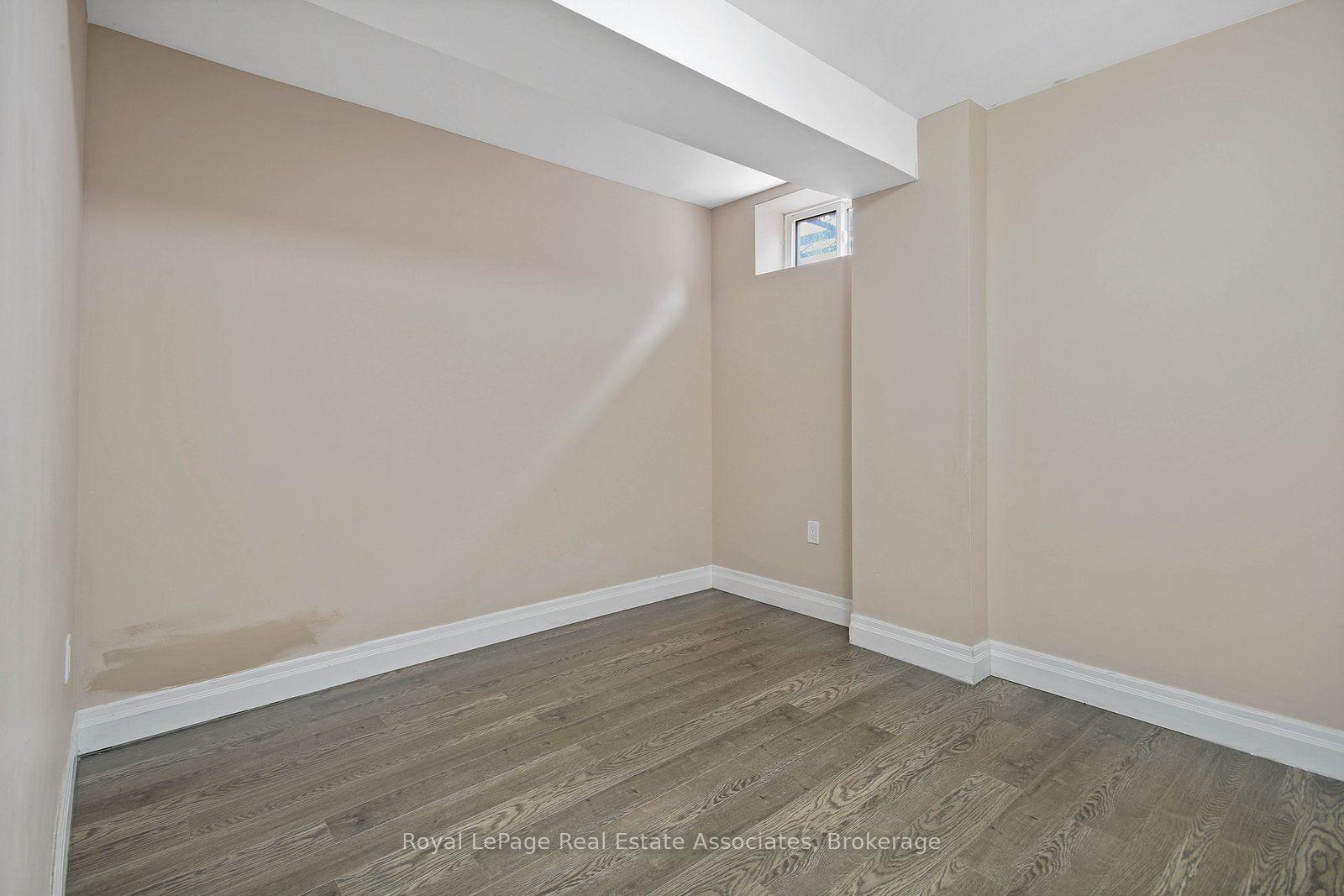 Photo 15 of Unit Lower, 16 Sergio Marchi Street, North York, Downsview-Roding-CFB — HOMEH