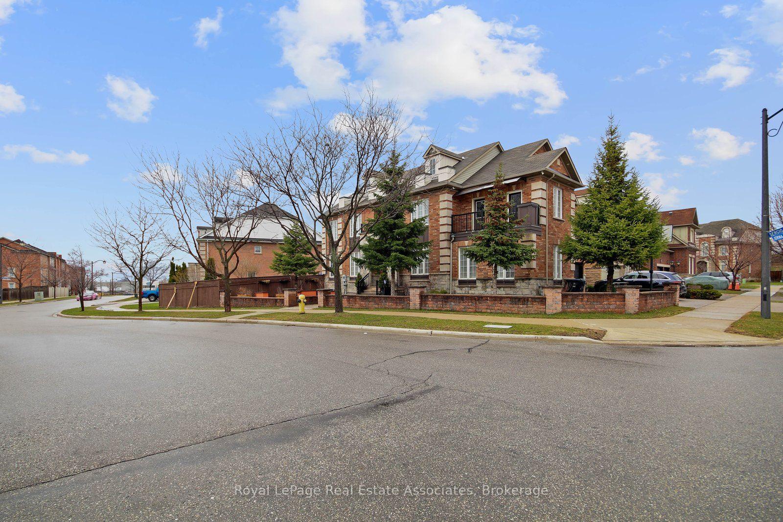 Photo 31 of Unit Lower, 16 Sergio Marchi Street, North York, Downsview-Roding-CFB — HOMEH