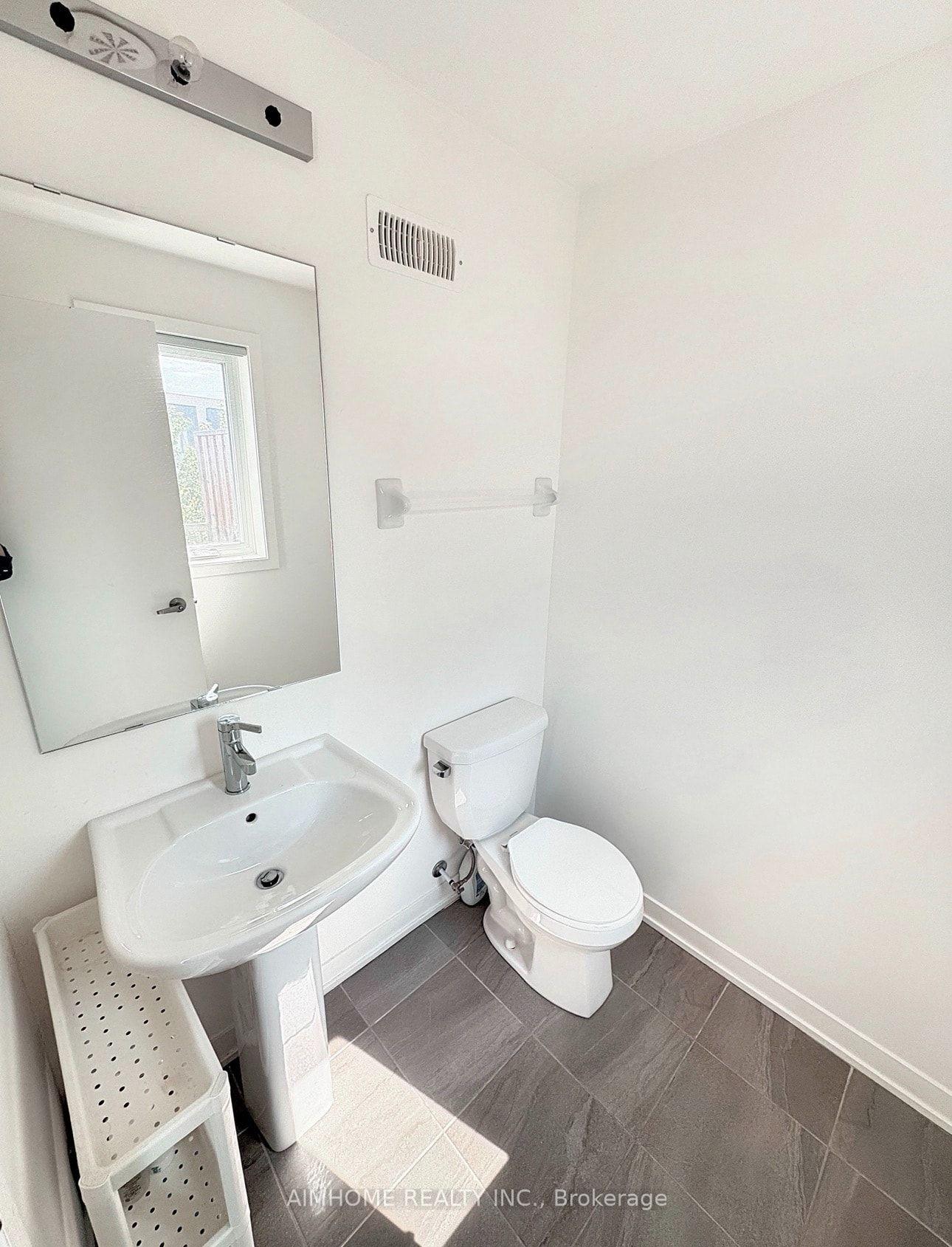Photo 20 of Unit 30, 1525 Kingston Road, Pickering, Town Centre — HOMEH