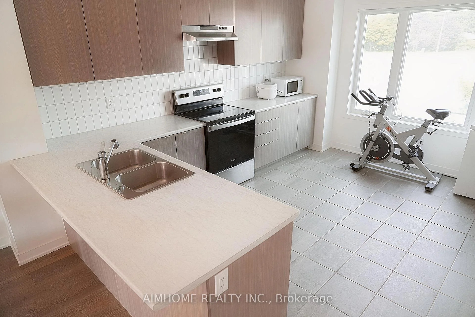 Photo 15 of Unit 30, 1525 Kingston Road, Pickering, Town Centre — HOMEH