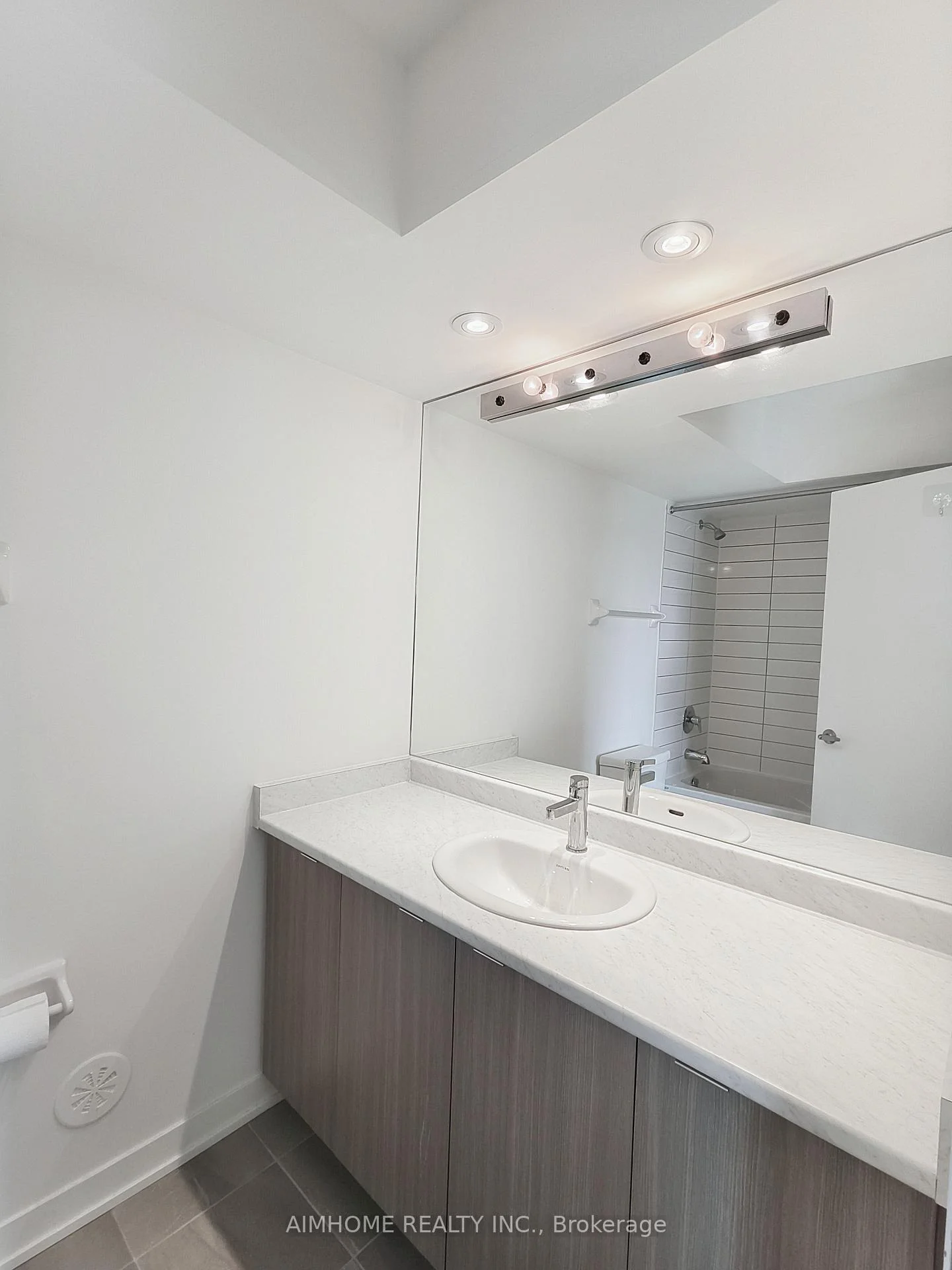 Photo 65 of Unit 30, 1525 Kingston Road, Pickering, Town Centre — HOMEH