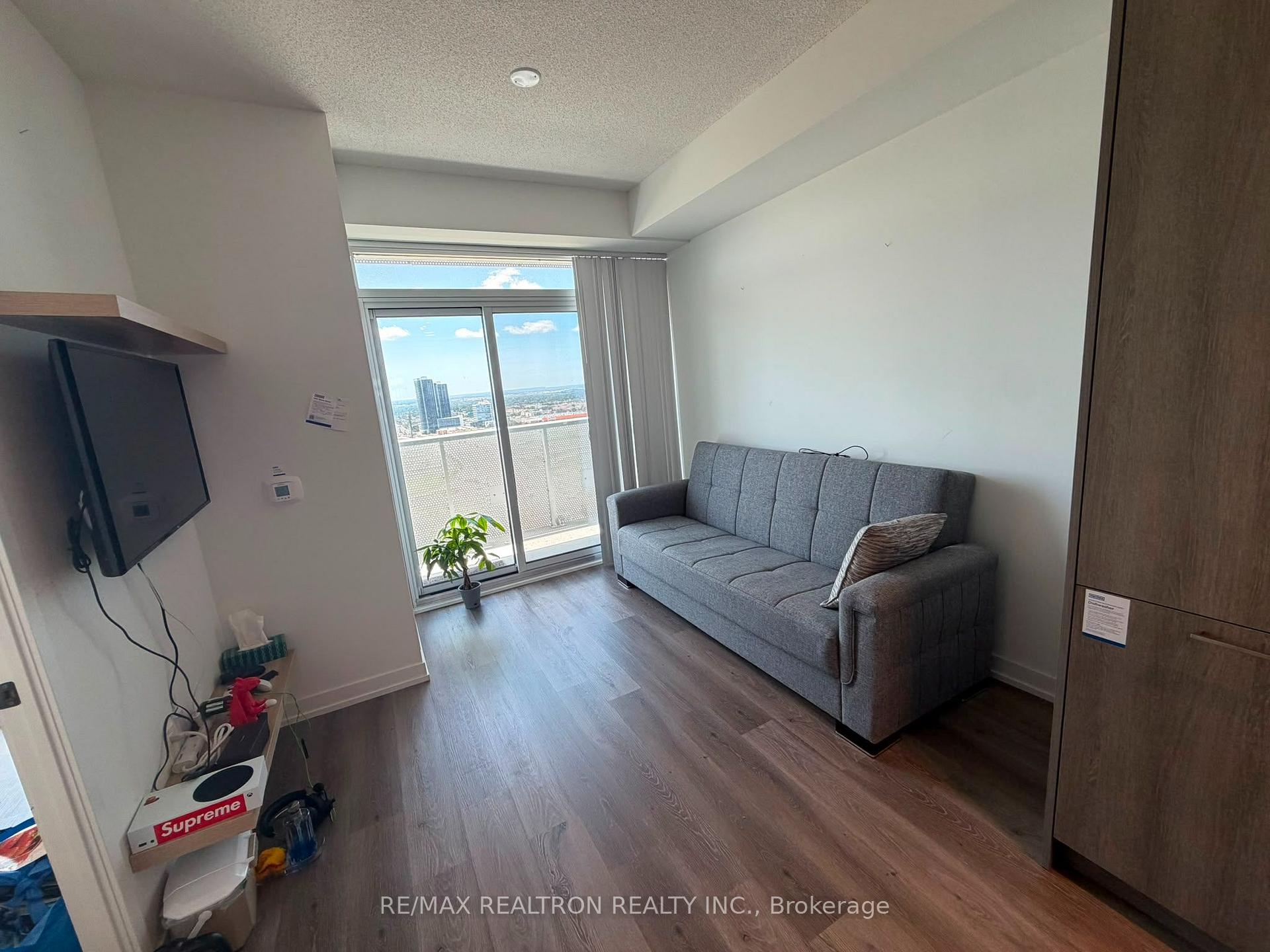 Photo 5 of Unit 2208, 225 Commerce Street, Vaughan, Vaughan Corporate Centre — HOMEH