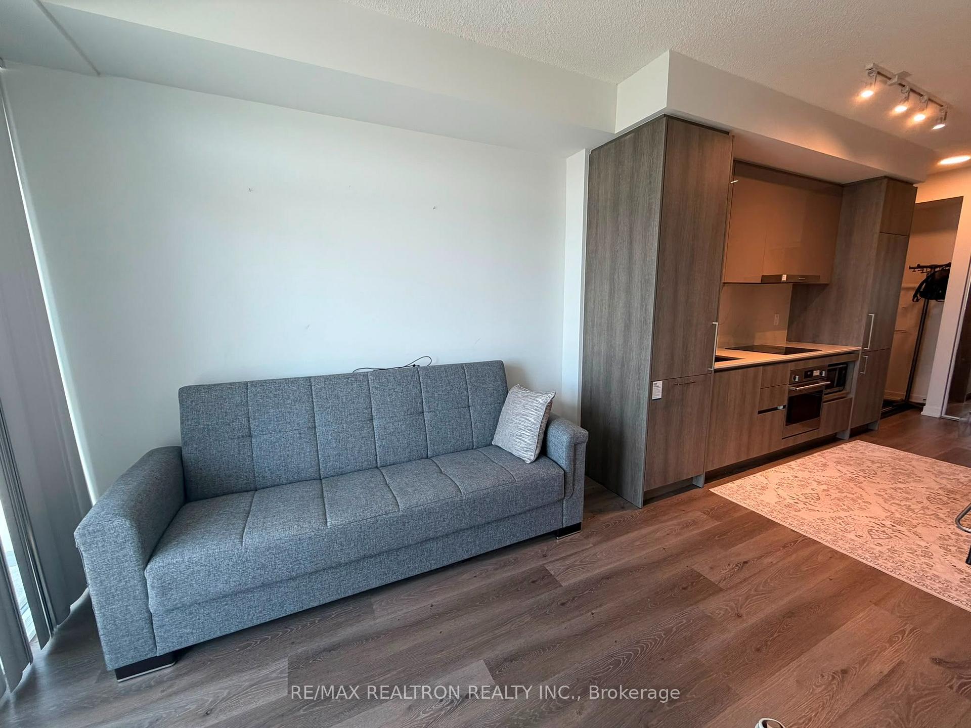 Photo 7 of Unit 2208, 225 Commerce Street, Vaughan, Vaughan Corporate Centre — HOMEH