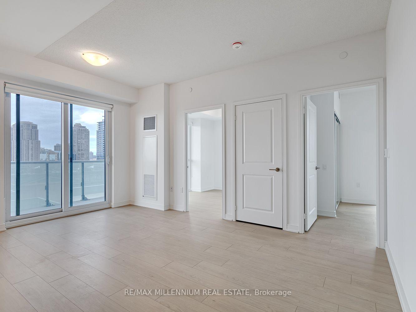 Photo 3 of Unit 2706, 8 Nahani Way, Mississauga, Hurontario — HOMEH