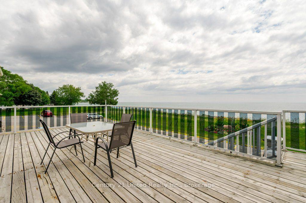 Photo 43 of 11 Algonquin Trail, Clarington, Bowmanville — HOMEH