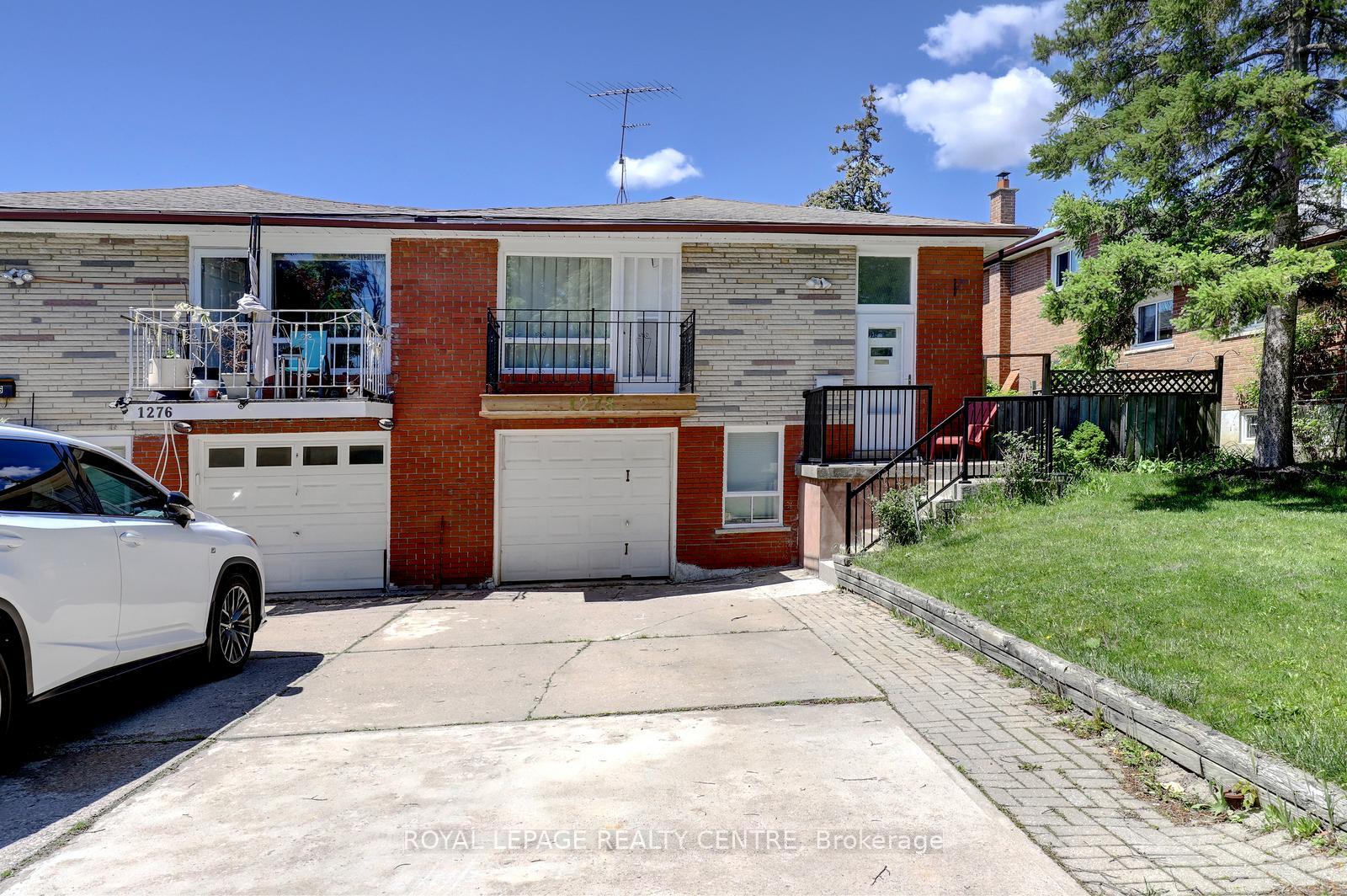 Photo 2 of 1278 Shamir Crescent, Mississauga, Erindale — HOMEH
