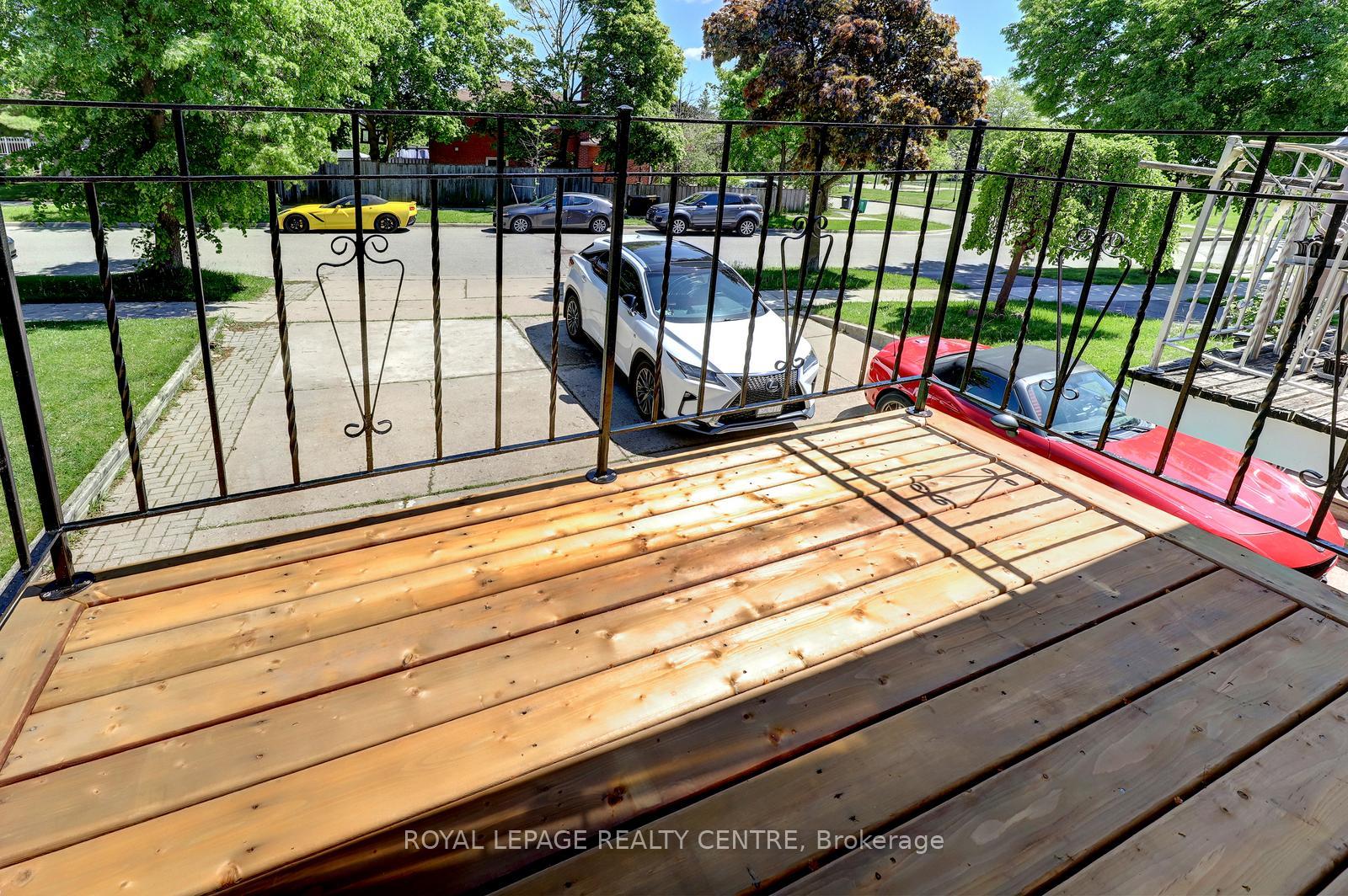 Photo 16 of 1278 Shamir Crescent, Mississauga, Erindale — HOMEH