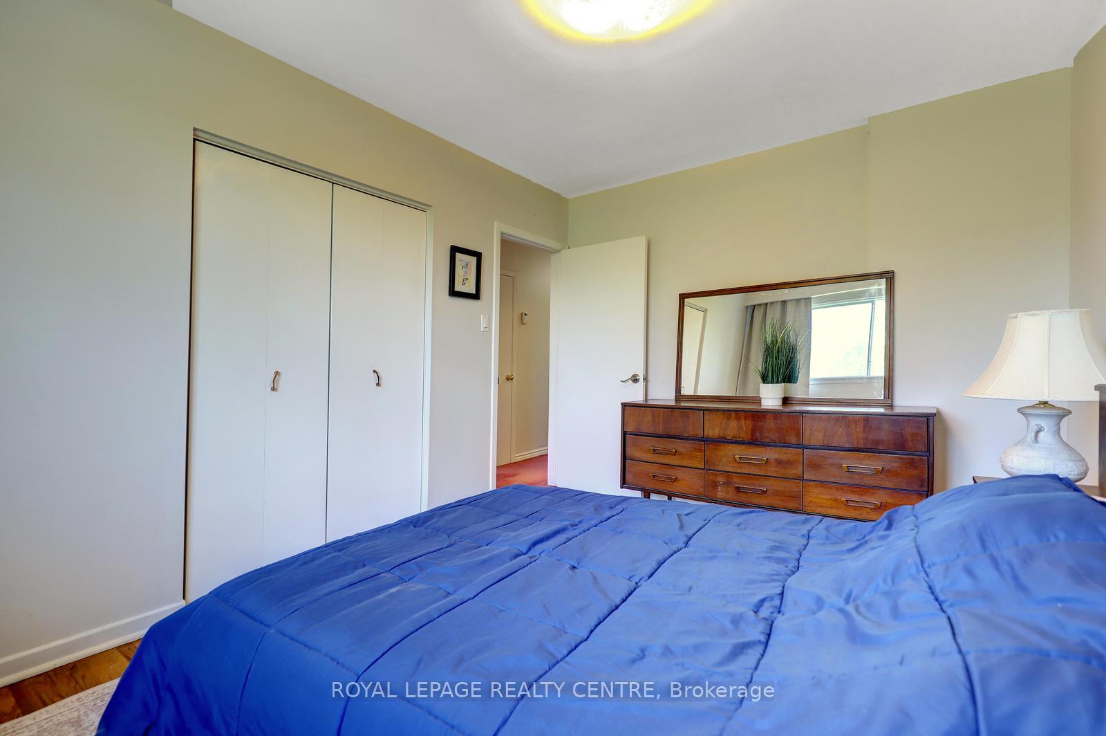 Photo 20 of 1278 Shamir Crescent, Mississauga, Erindale — HOMEH