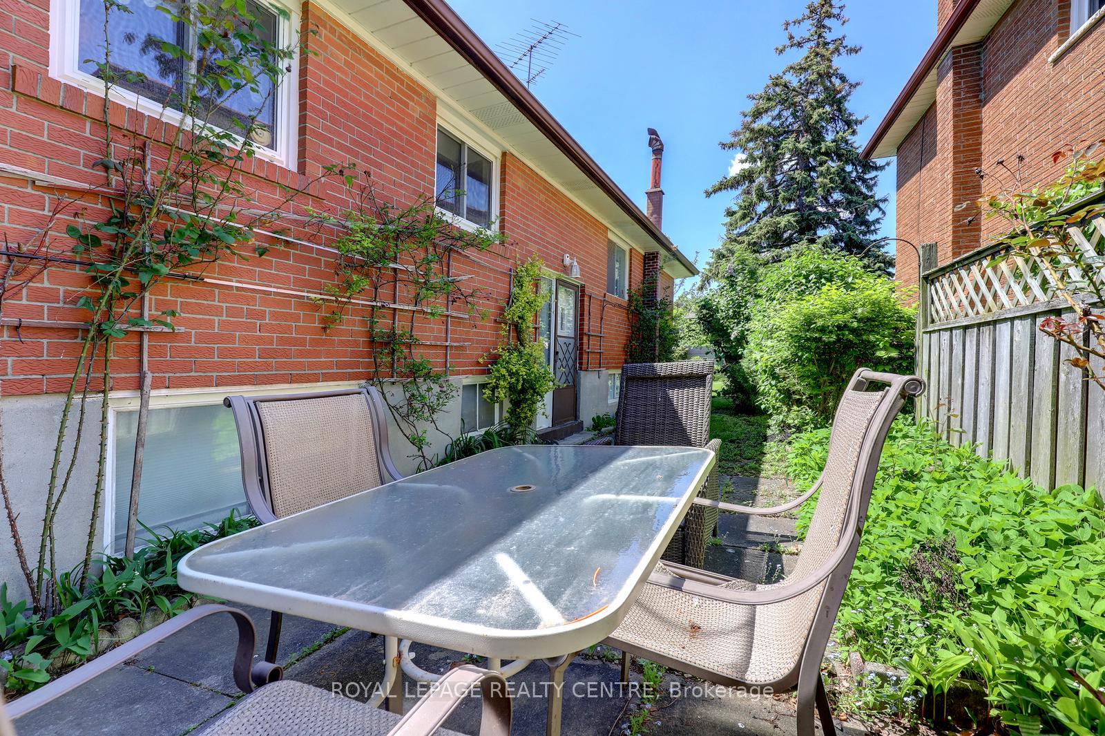 Photo 40 of 1278 Shamir Crescent, Mississauga, Erindale — HOMEH