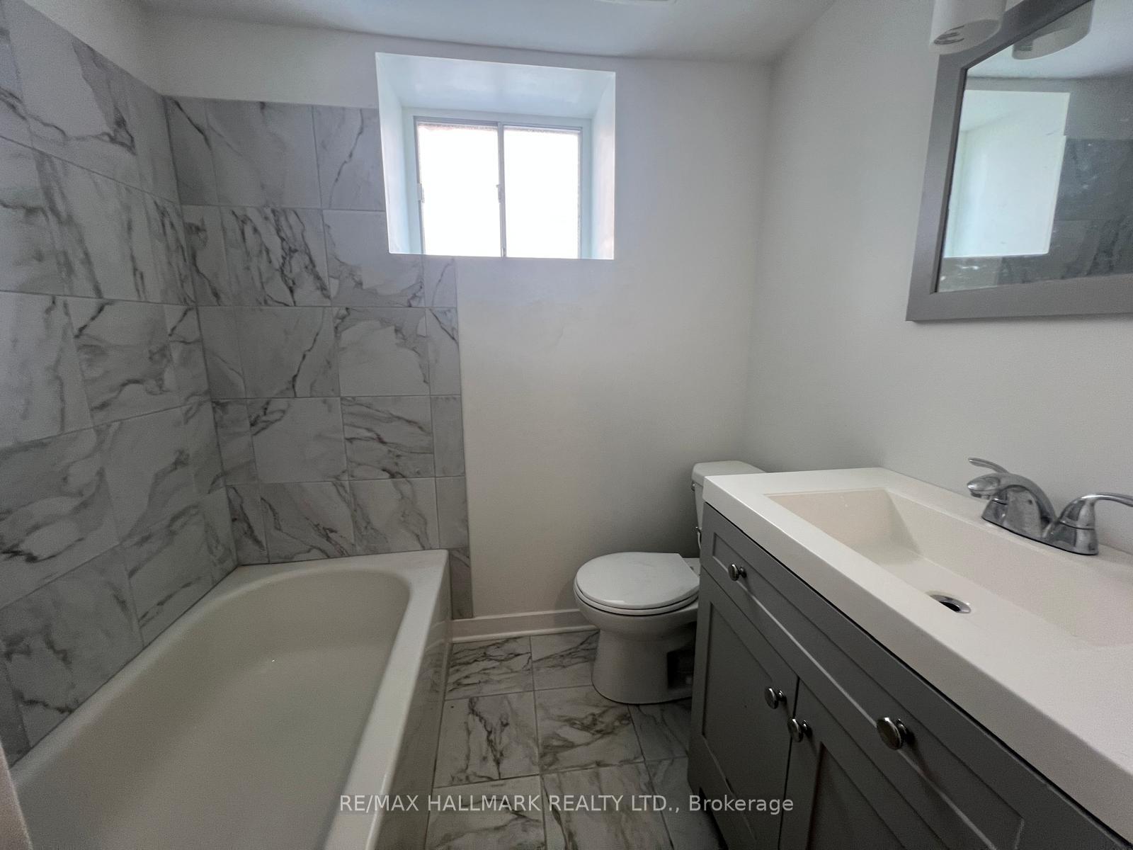 Photo 7 of Unit Lower, 202 Heward Avenue, Toronto, South Riverdale — HOMEH