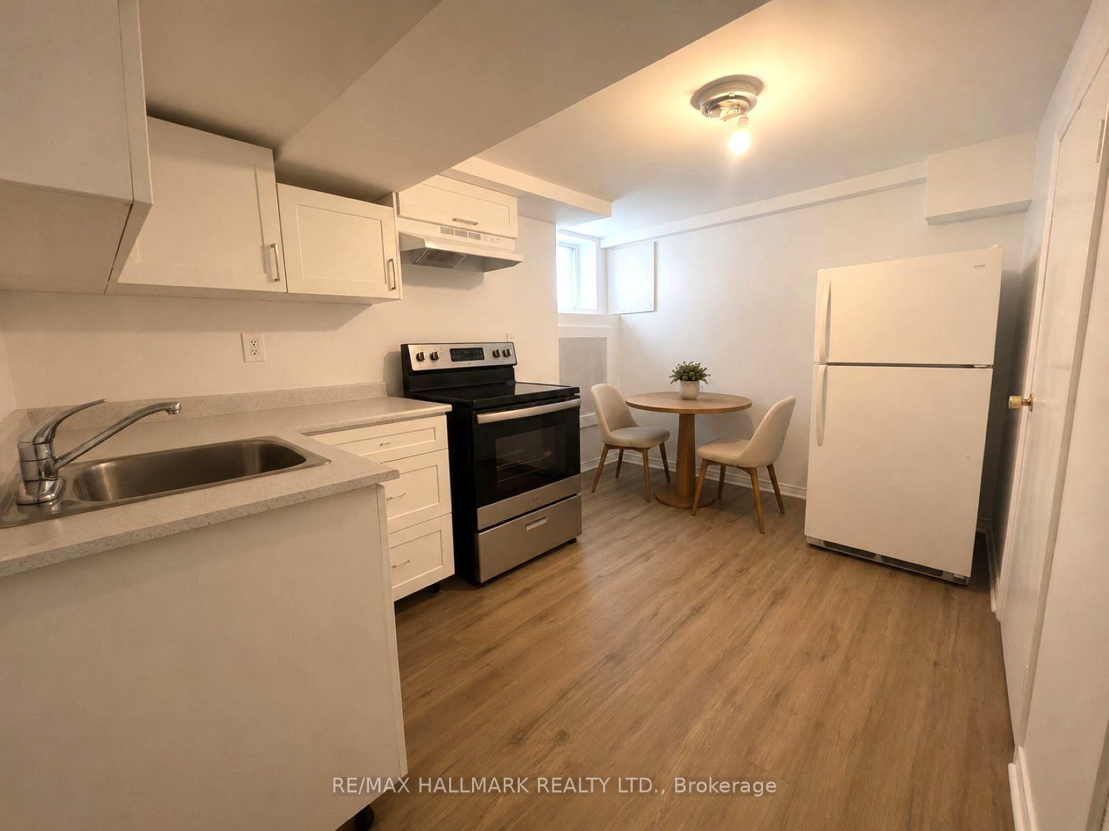 Photo 9 of Unit Lower, 202 Heward Avenue, Toronto, South Riverdale — HOMEH
