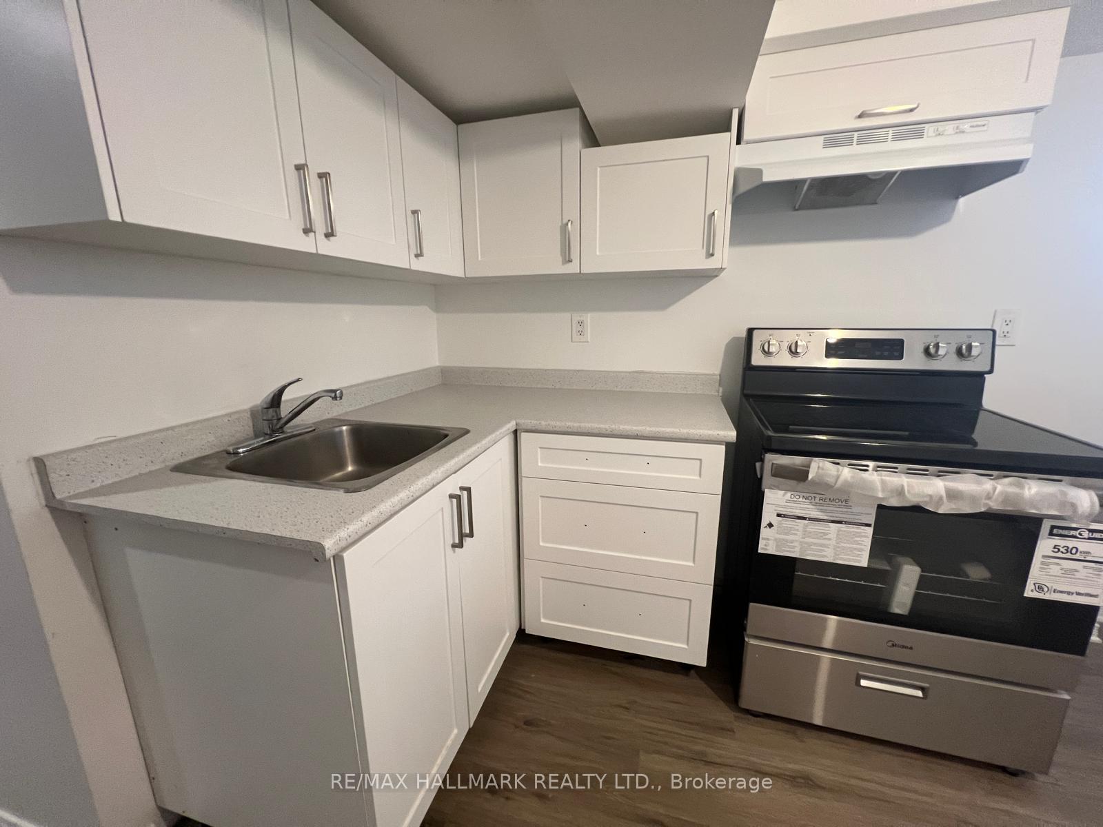 Photo 10 of Unit Lower, 202 Heward Avenue, Toronto, South Riverdale — HOMEH