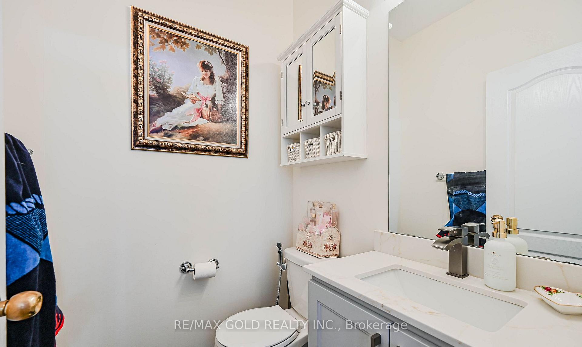 Photo 14 of 7 Bellotti Crescent, Ajax, Northeast Ajax — HOMEH
