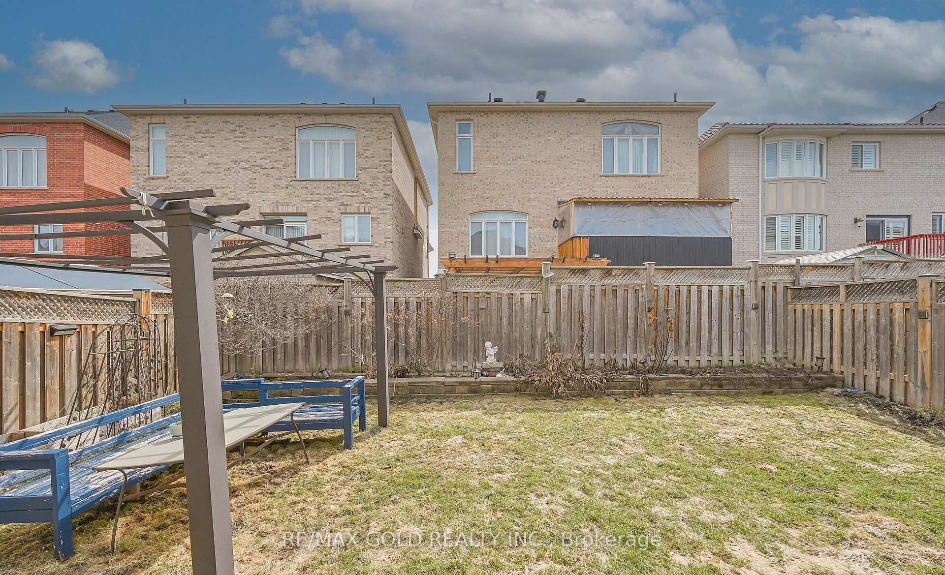 Photo 37 of 7 Bellotti Crescent, Ajax, Northeast Ajax — HOMEH