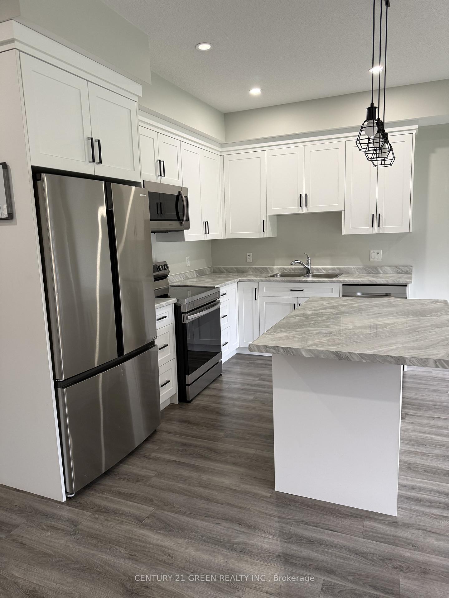 Photo 9 of 200 Hooper Street, St. Marys — HOMEH