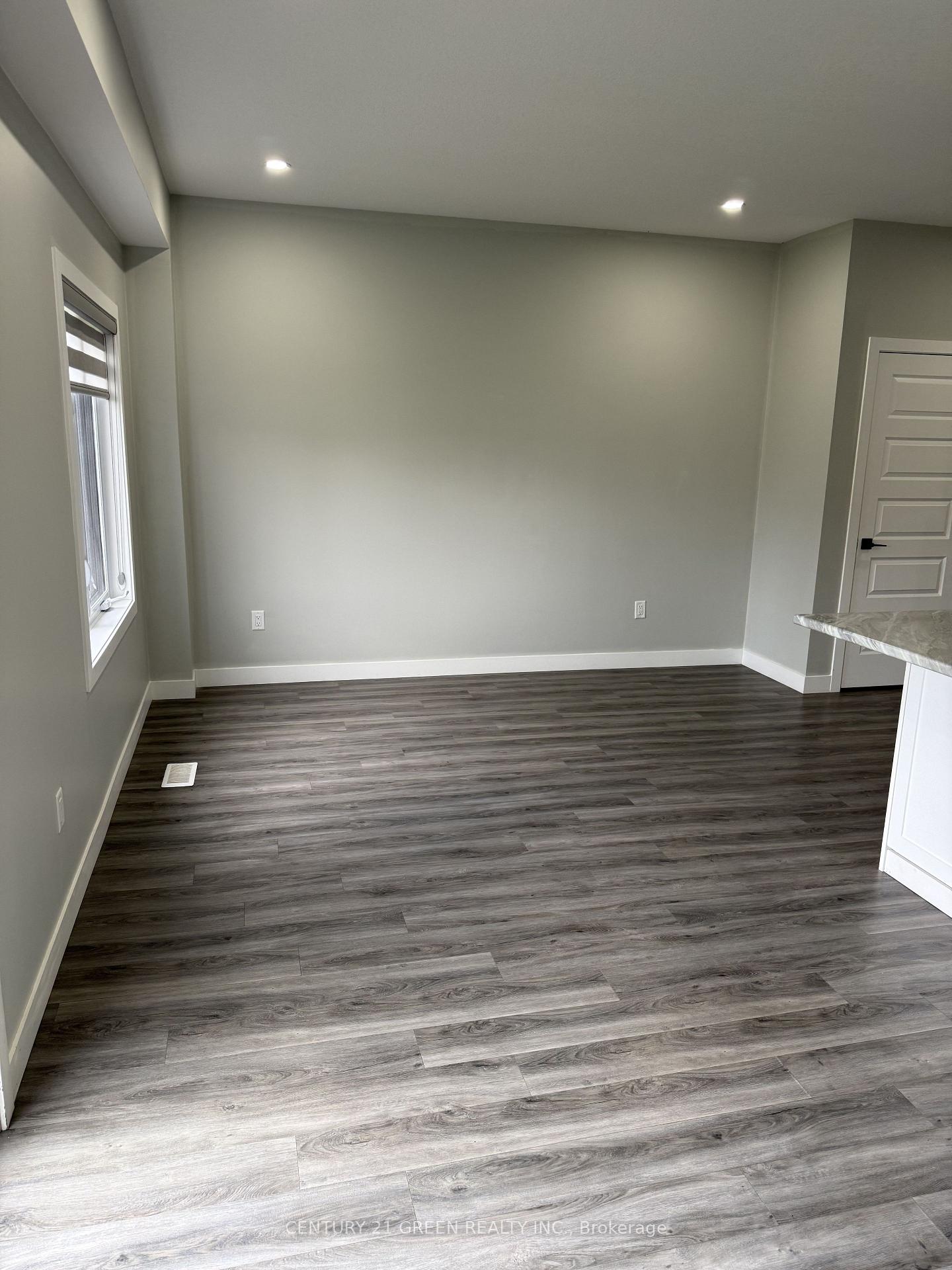 Photo 11 of 200 Hooper Street, St. Marys — HOMEH