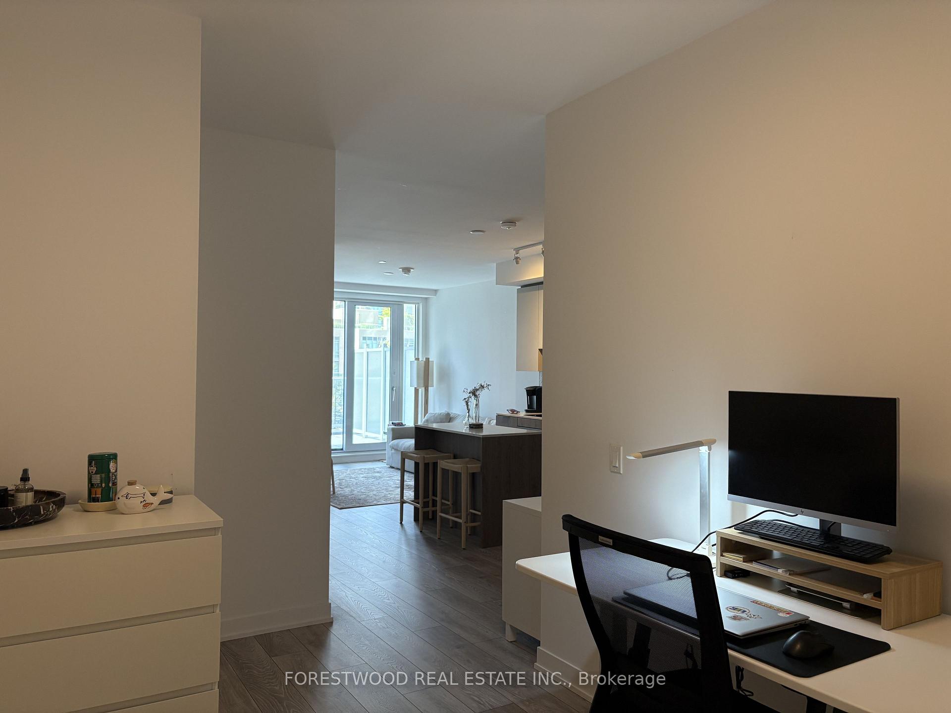 Photo 6 of Unit 307, 15 Holmes Avenue, North York, Willowdale East — HOMEH