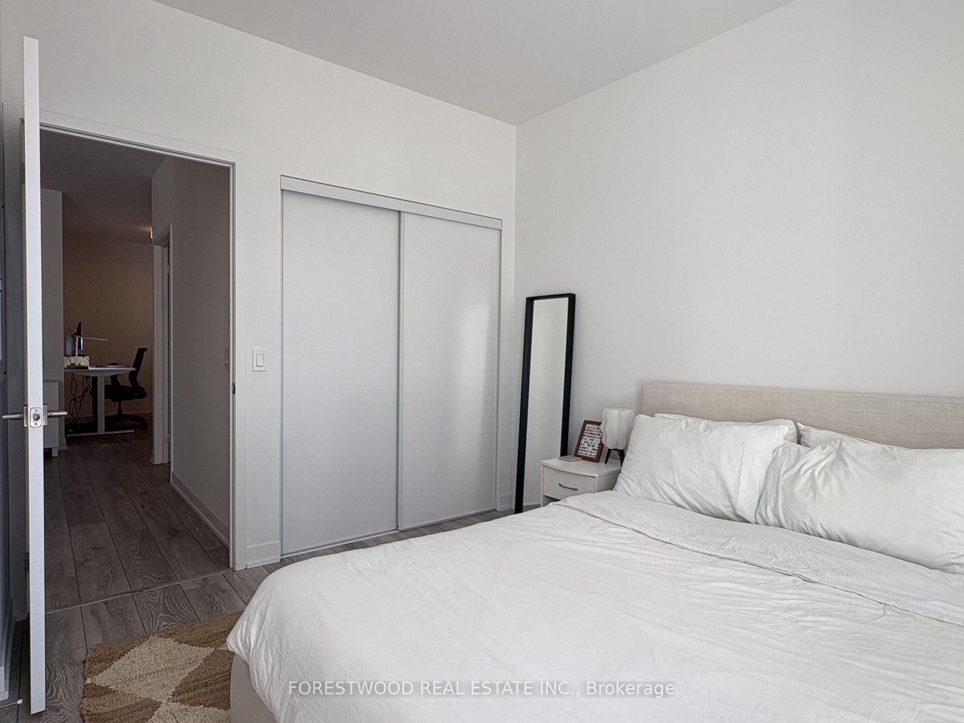Photo 8 of Unit 307, 15 Holmes Avenue, North York, Willowdale East — HOMEH