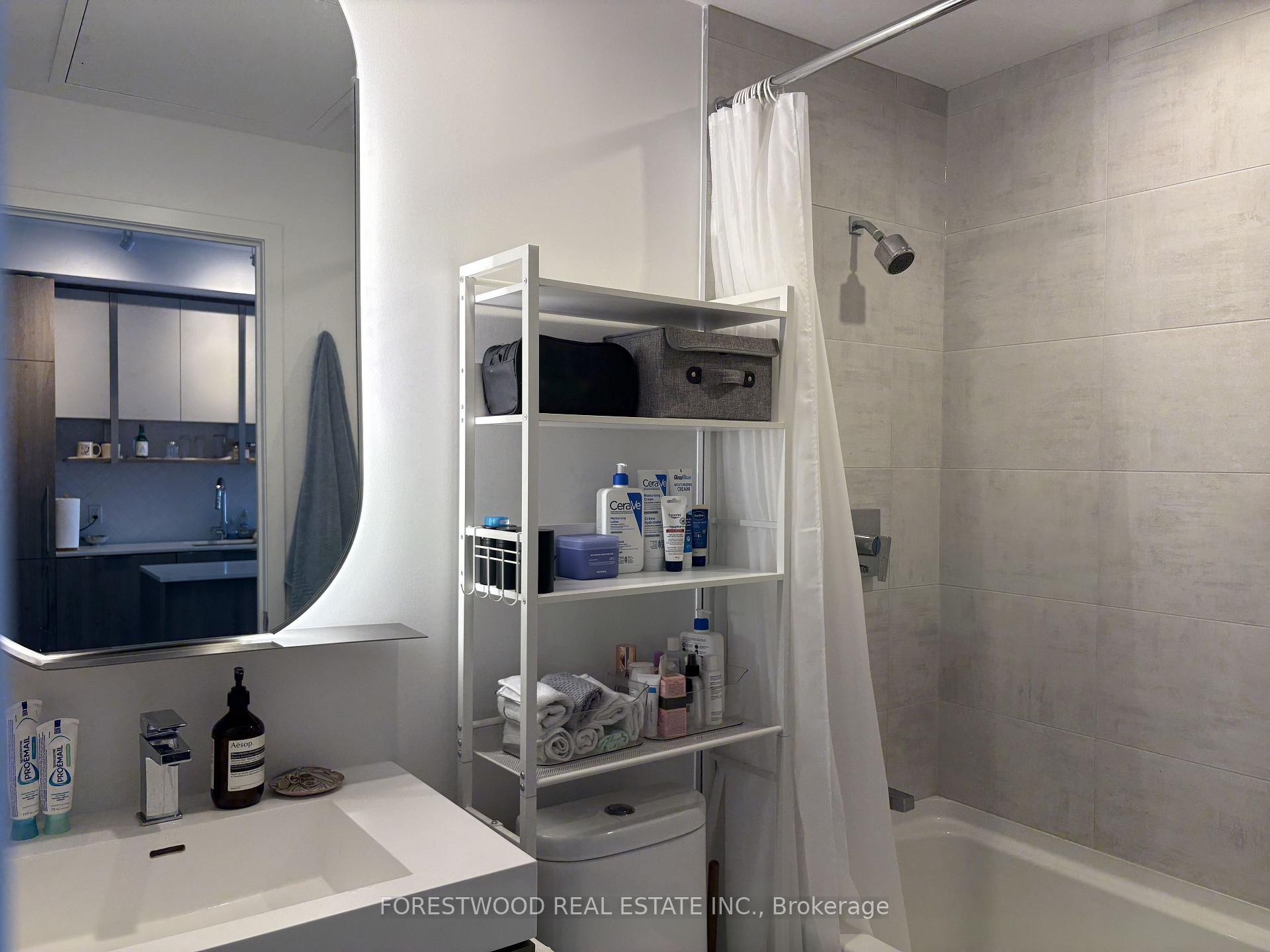 Photo 11 of Unit 307, 15 Holmes Avenue, North York, Willowdale East — HOMEH