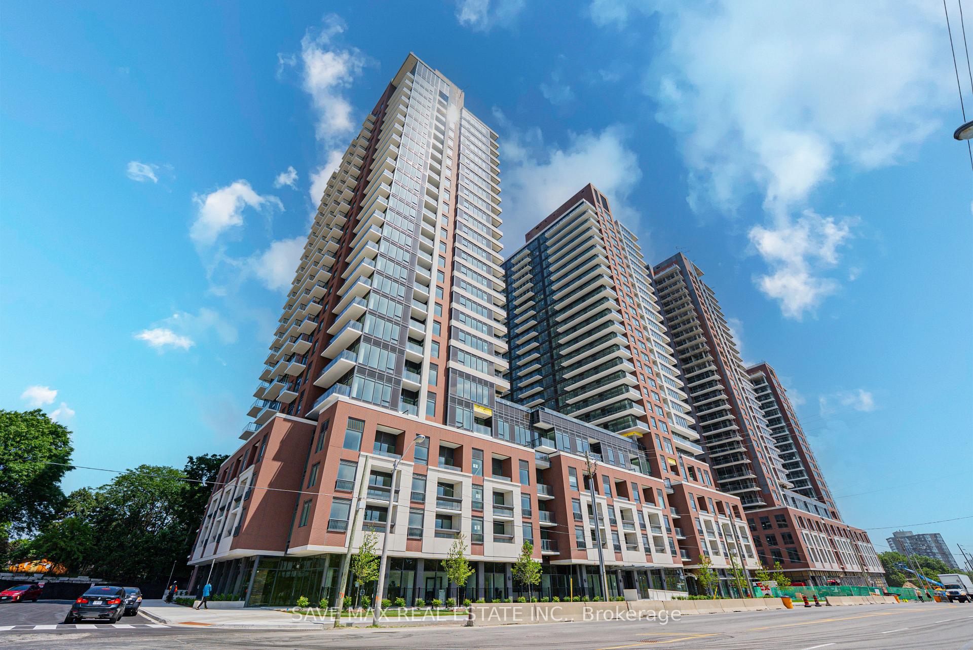 Front of Unit 615, 4010 Eglinton Avenue W