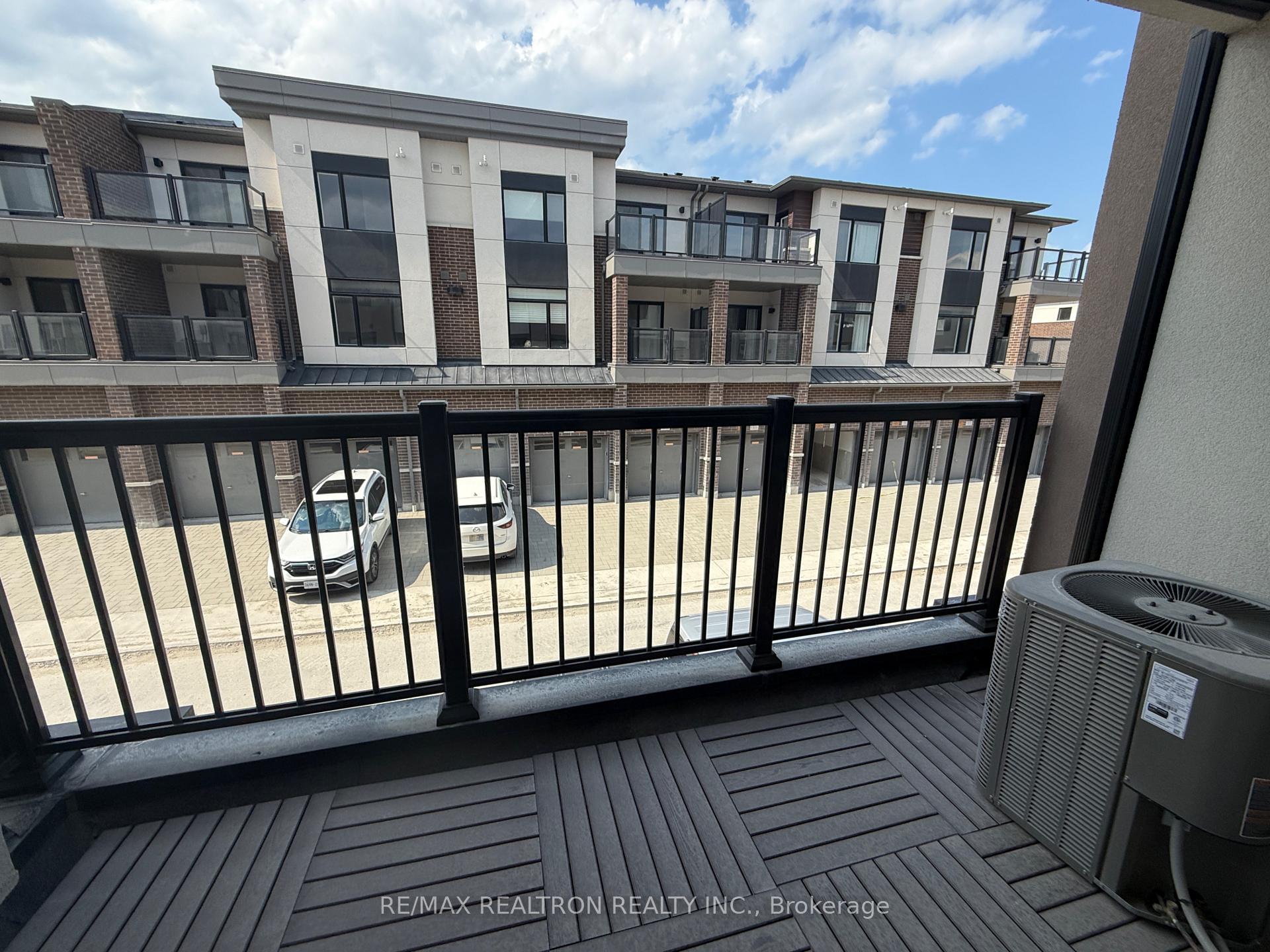Photo 10 of Unit 1206, 1695 Dersan Street E, Pickering, Duffin Heights — HOMEH
