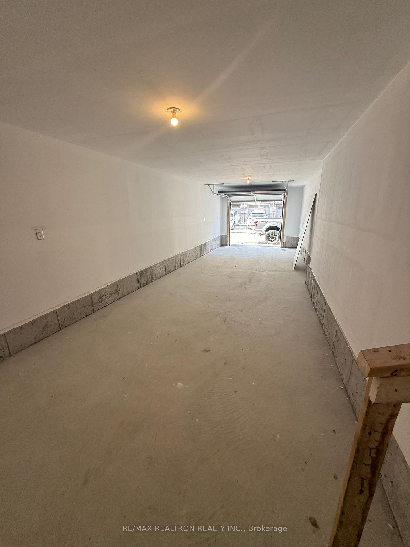 Photo 24 of Unit 1206, 1695 Dersan Street E, Pickering, Duffin Heights — HOMEH