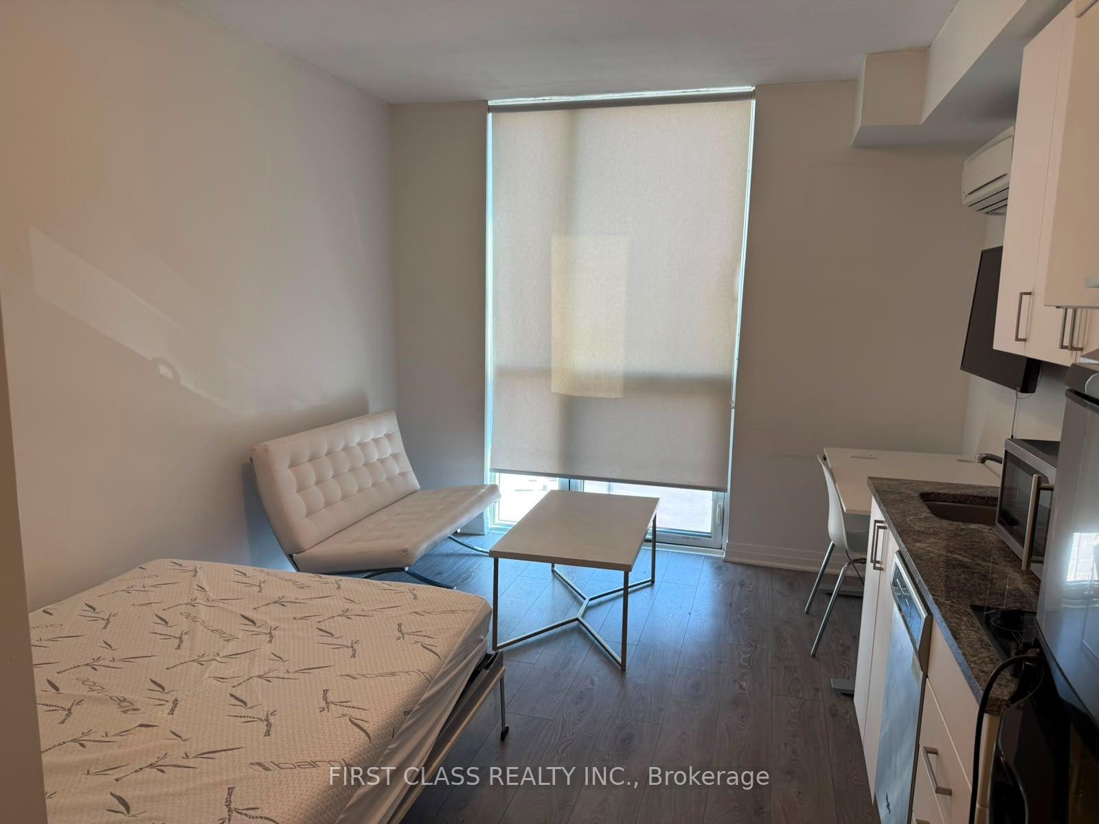 Photo 5 of Unit 305, 1900 Simcoe Street N, Oshawa, Samac — HOMEH