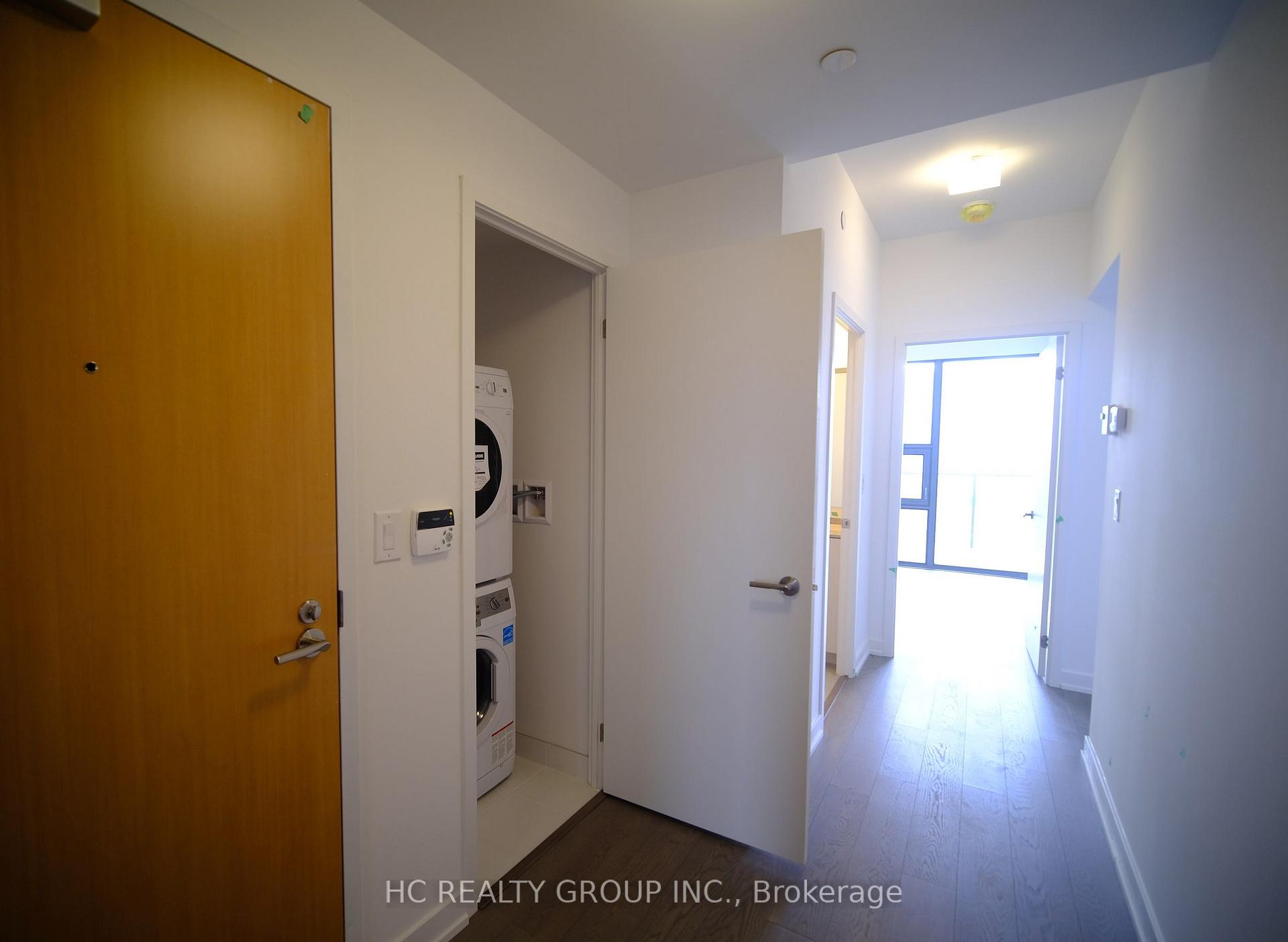 Photo 3 of Unit 5908, 11 Wellesley Street W, Toronto, Bay Street Corridor — HOMEH