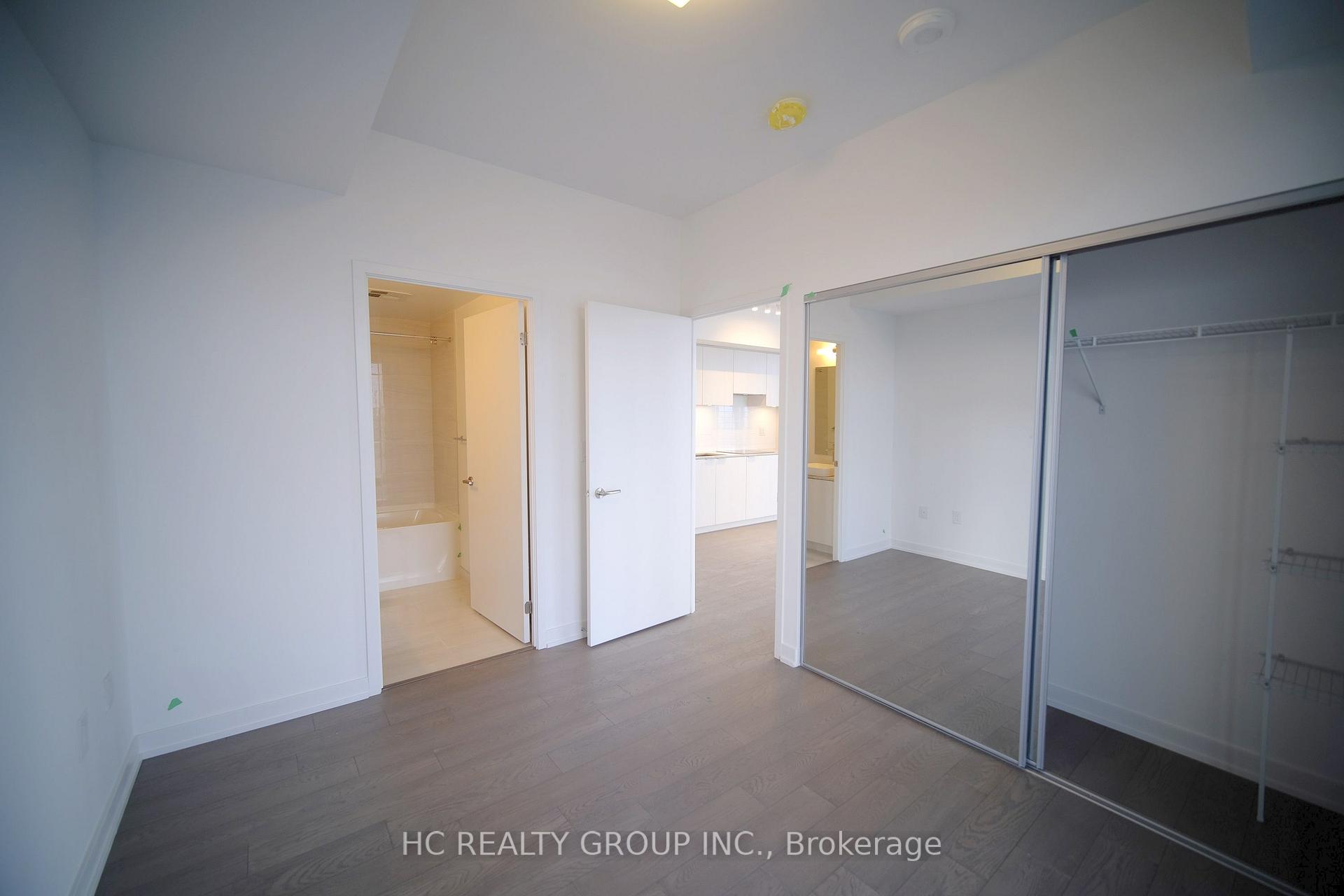 Photo 8 of Unit 5908, 11 Wellesley Street W, Toronto, Bay Street Corridor — HOMEH