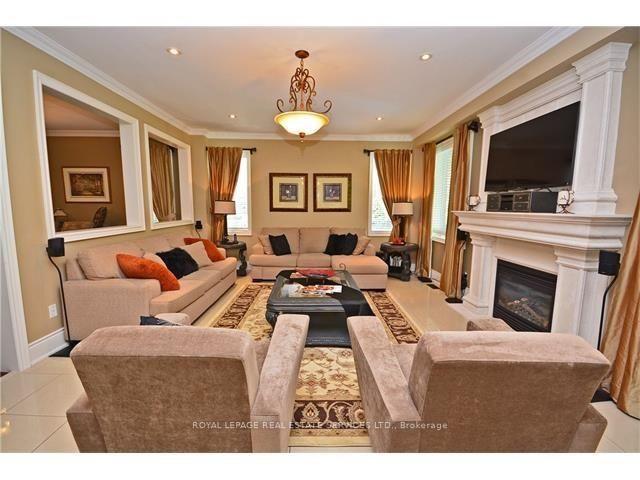 Photo 6 of 2271 Lyndhurst Drive, Oakville, Joshua Creek — HOMEH