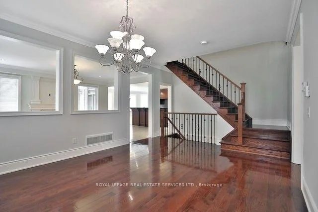 Photo 7 of 2271 Lyndhurst Drive, Oakville, Joshua Creek — HOMEH