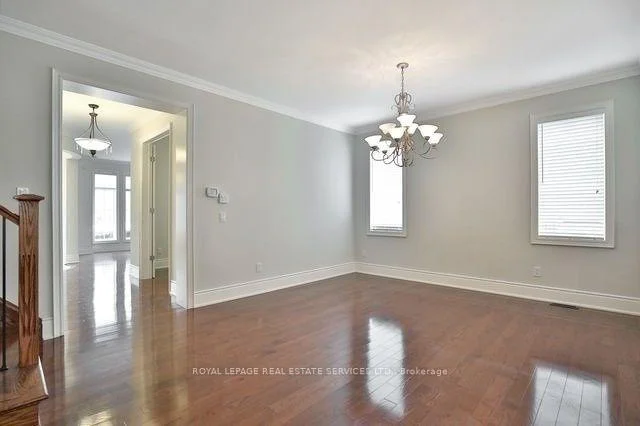 Photo 9 of 2271 Lyndhurst Drive, Oakville, Joshua Creek — HOMEH
